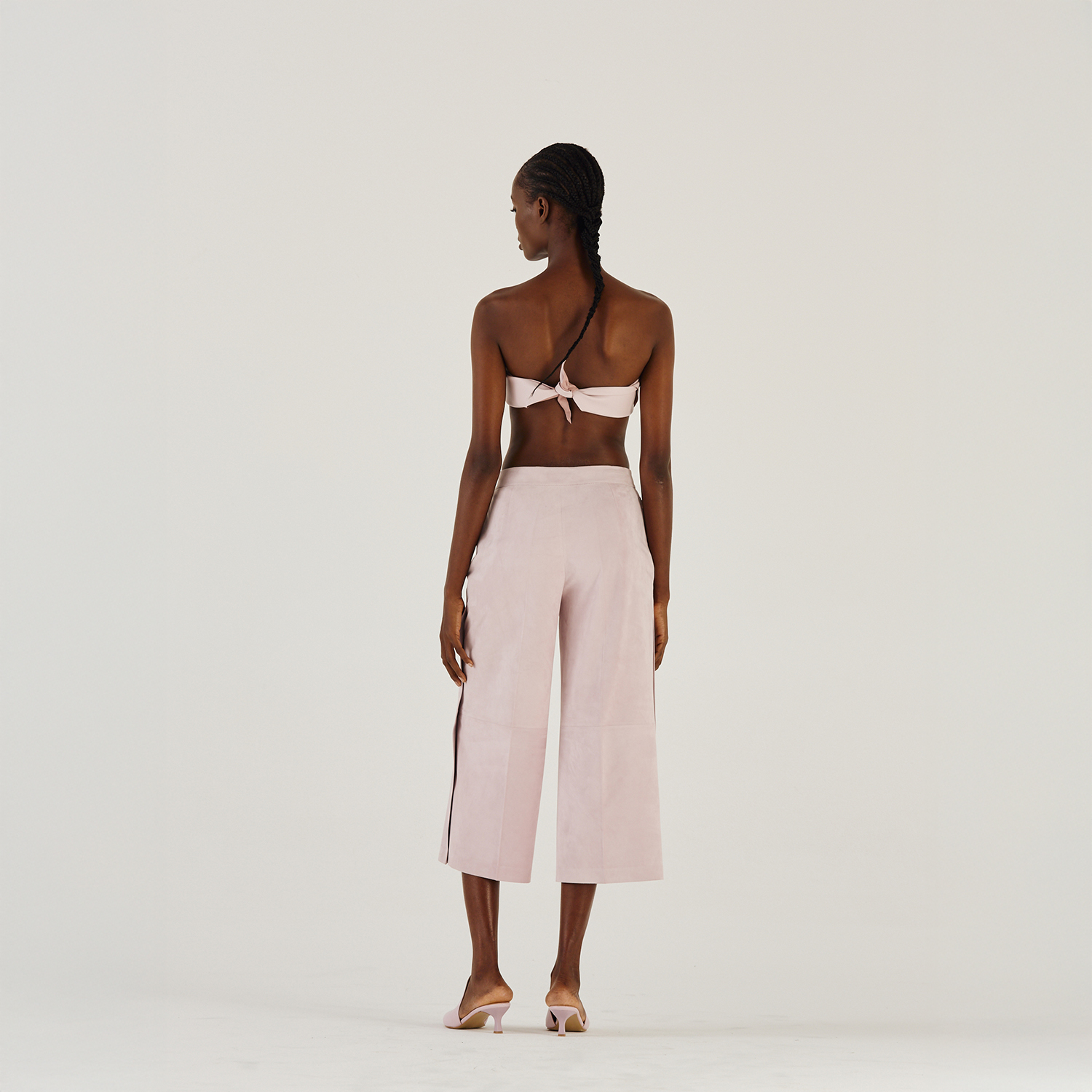 K14914 | LEATHER CROPPED TRAPEZE PANTS