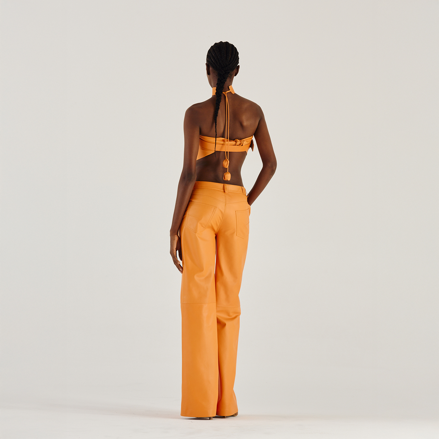 K14915 | LEATHER STRAIGHT LEG PANTS