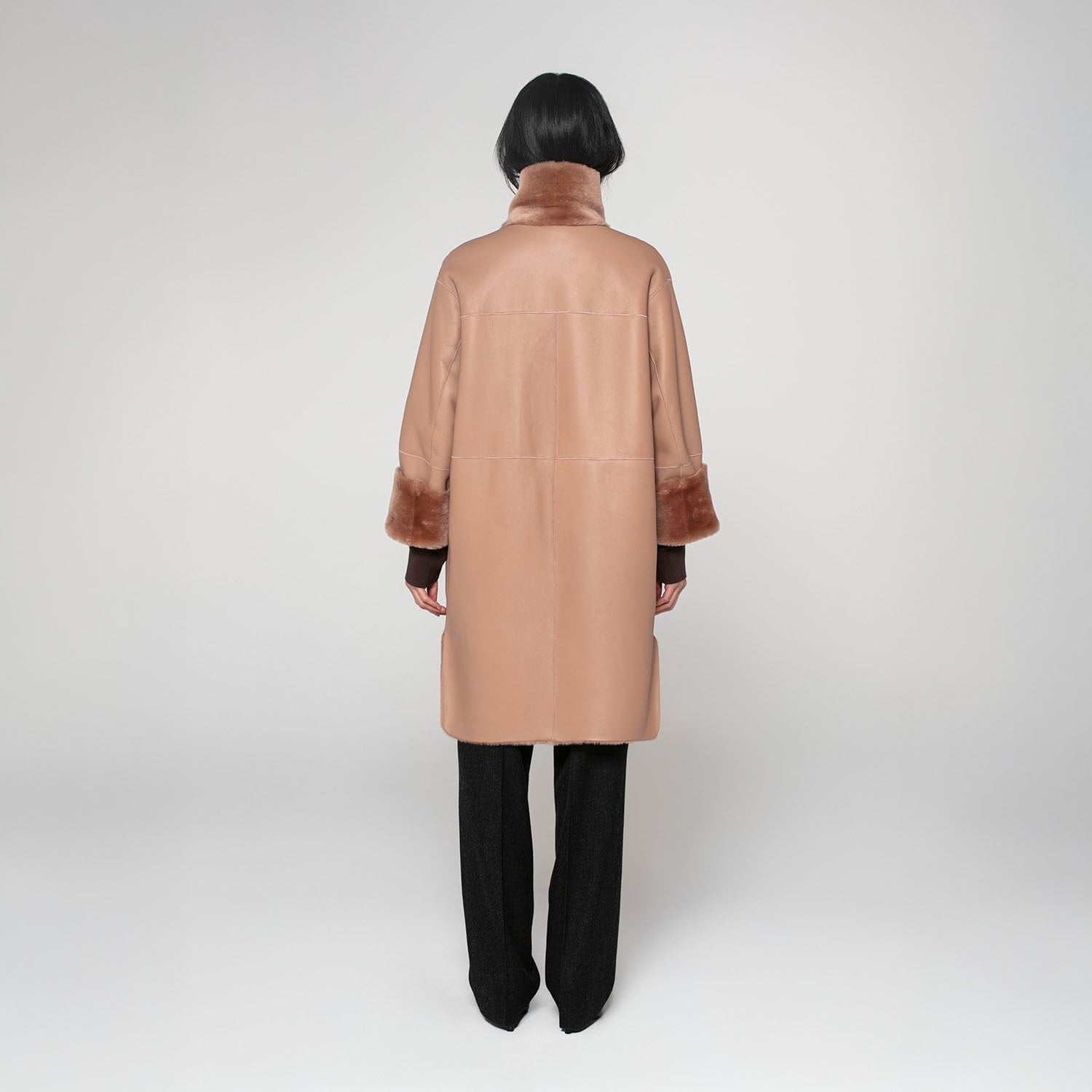 K15174- SHEARLING REVERSIBLE CHEMISE COAT

