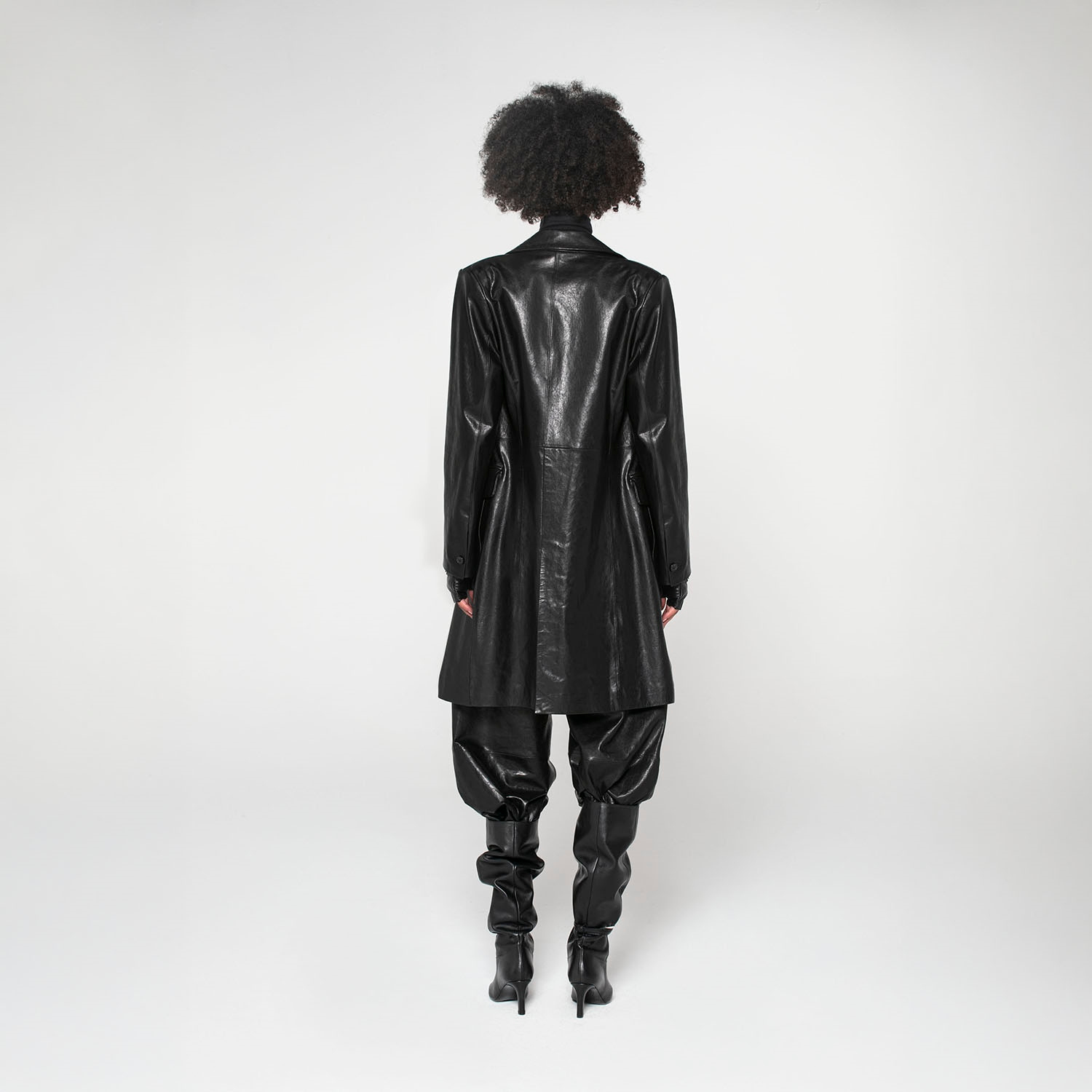 K151891 - LEATHER DOUBLE-BREASTED COAT