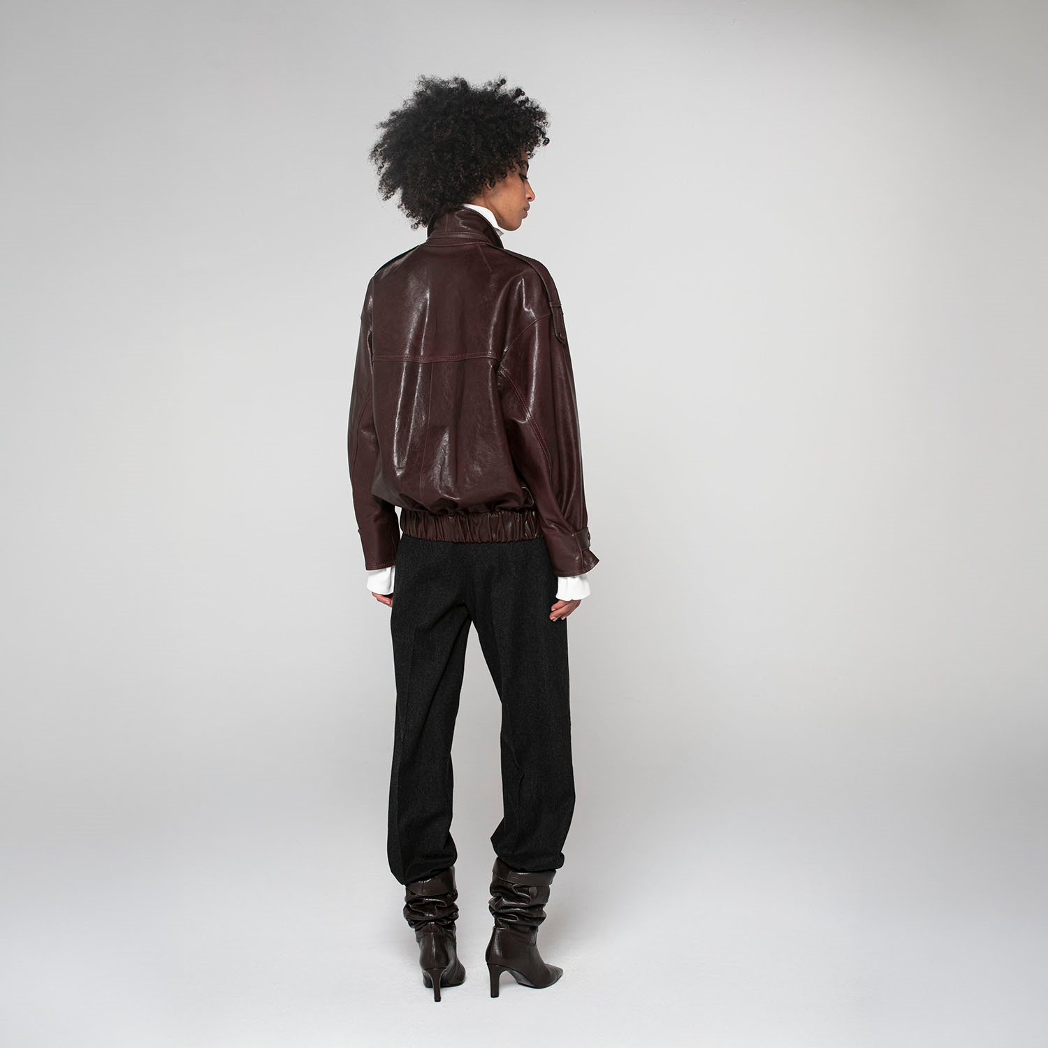 K151931 - LEATHER OVERSIZED BOMBER