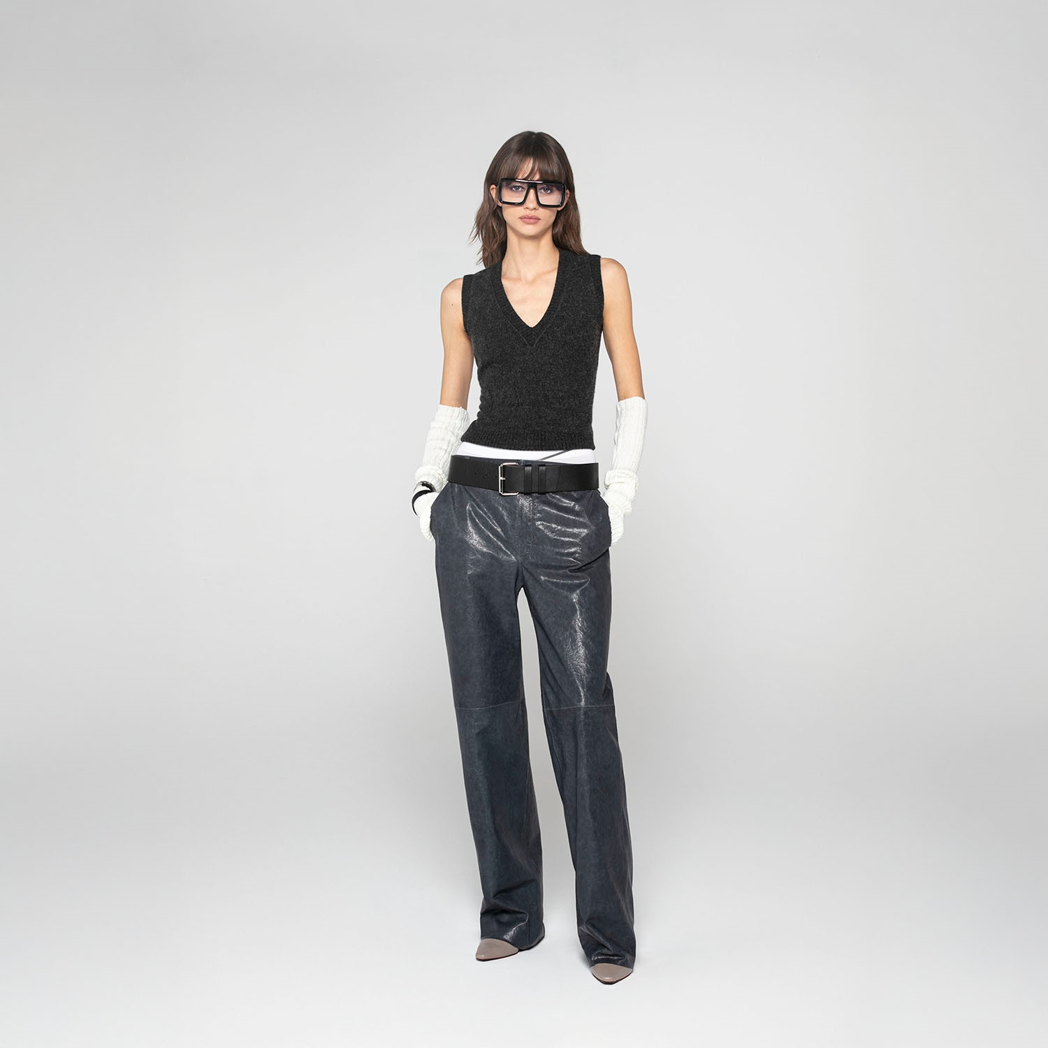 K15210 - LEATHER RELAXED FIT TROUSERS