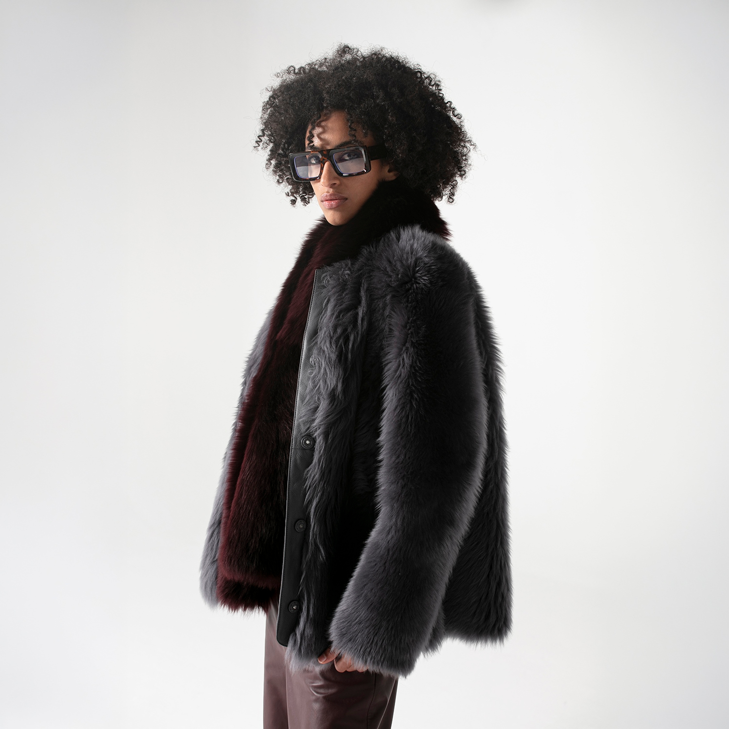 K15247 - SHEARLING ROUND NECK JACKET
