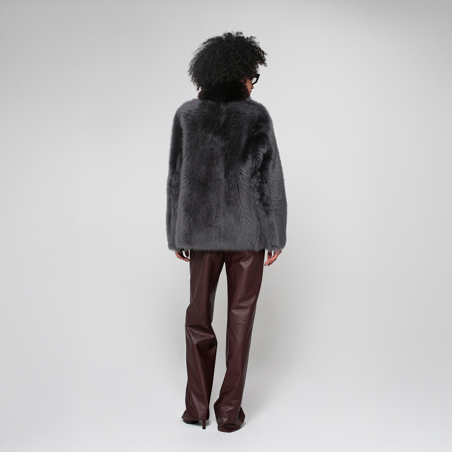 K15247 - SHEARLING ROUND NECK JACKET