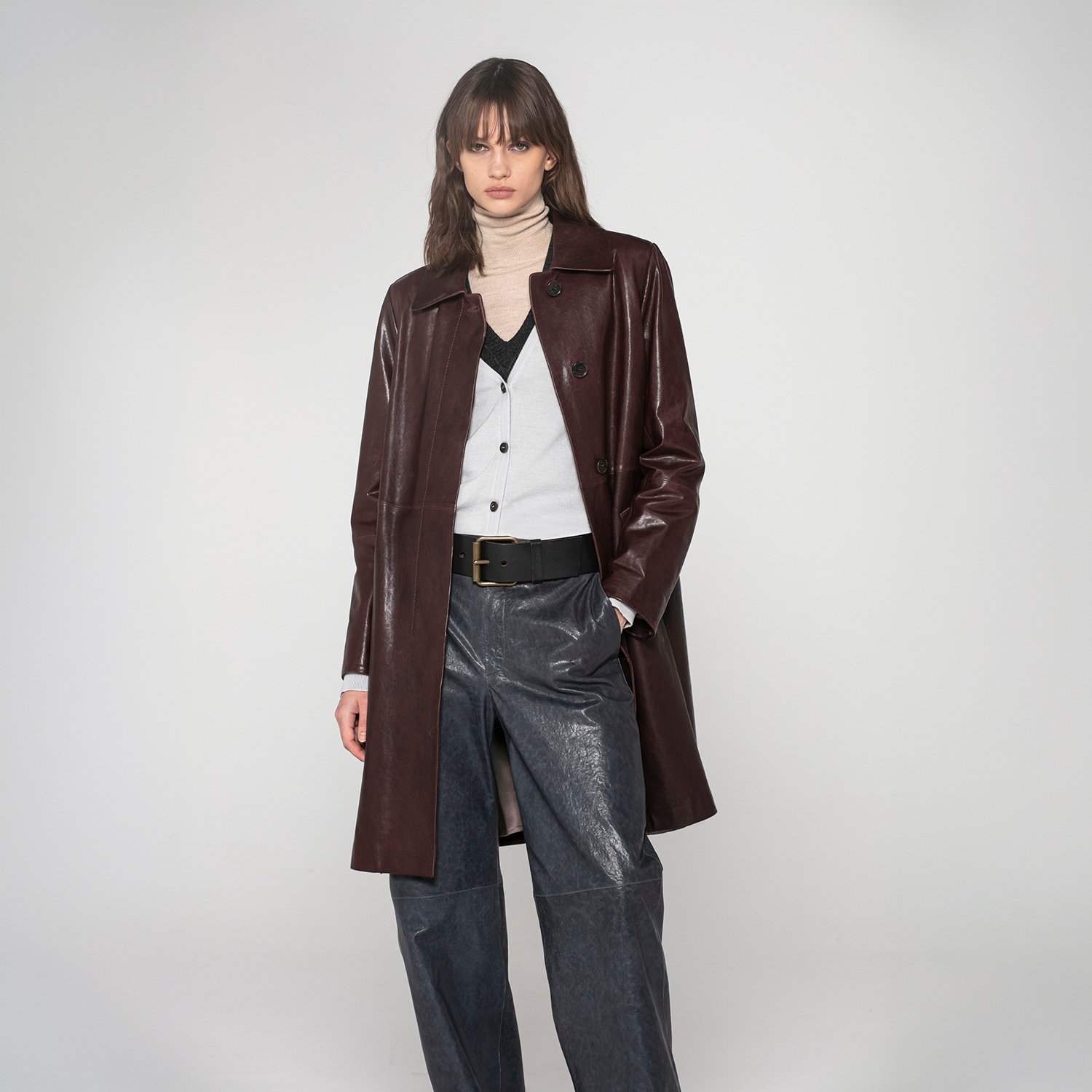 K15257 - LEATHER ROUNDED BACK COAT