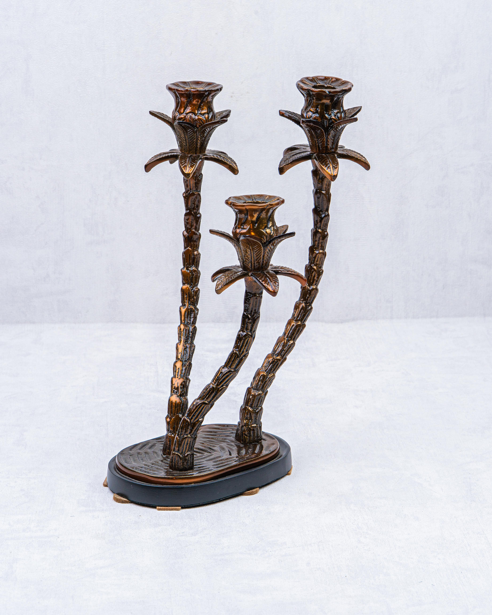 DekuvaANTİK BRONZ SİYAH 3 KOLLU PALMİYE MUMLUK 24*34MİKASA MOOR P284.338565