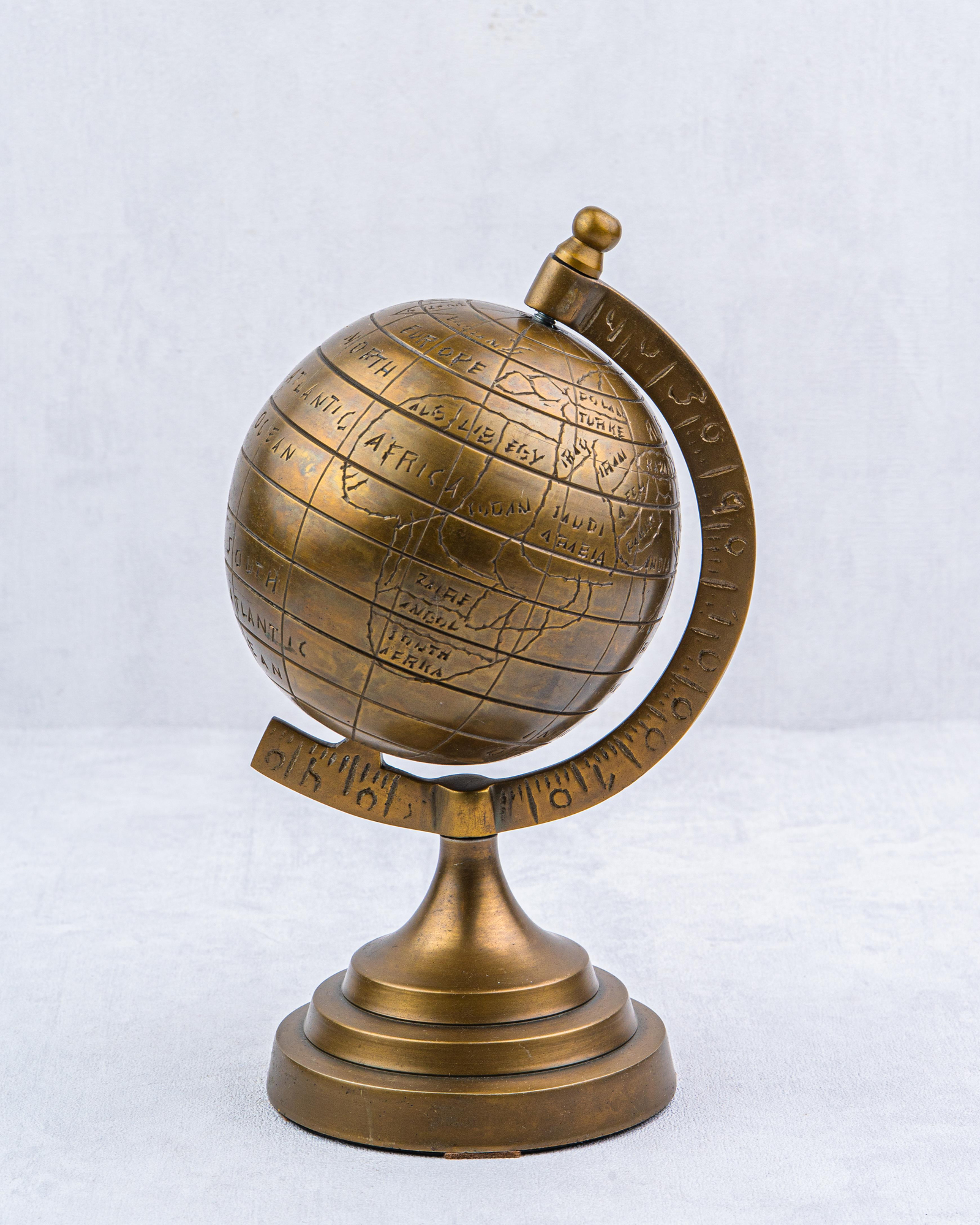 DekuvaGOLDEN GLOBE OBJESEMBOL AKSESUAR ROMANO-005