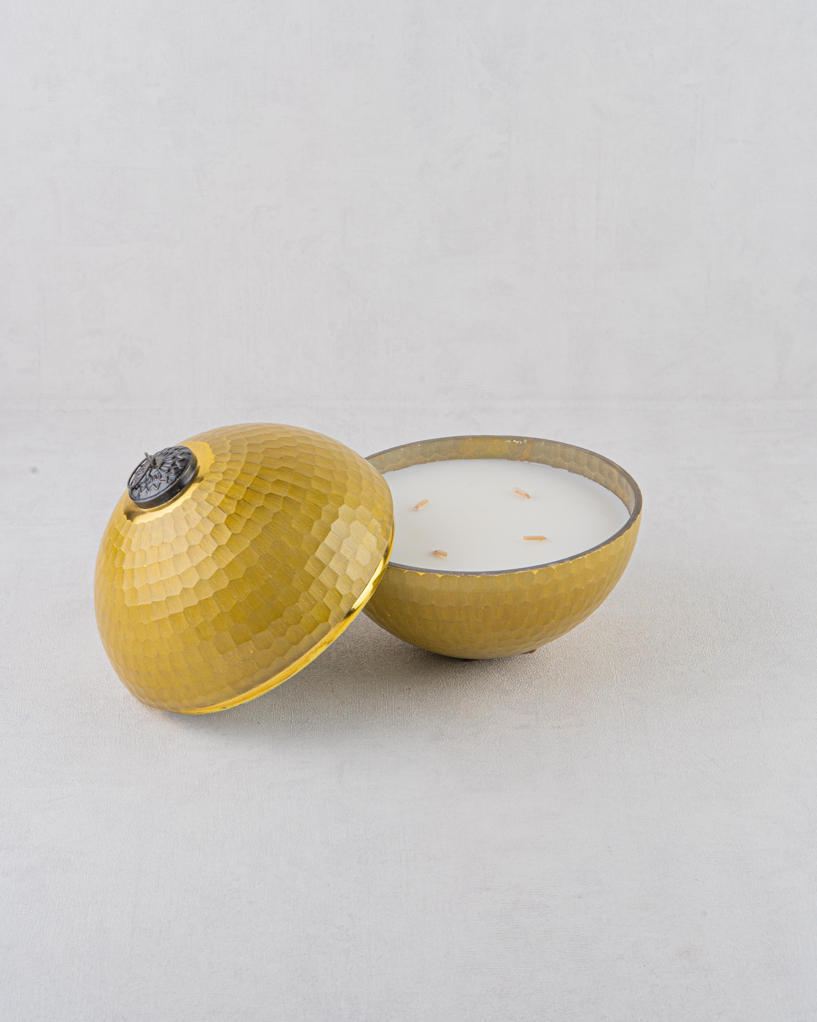 DekuvaGREEN GOLD KAPAKLI CAM MUM BERGAMOT KOKULUMİKASA MOOR P228.101791