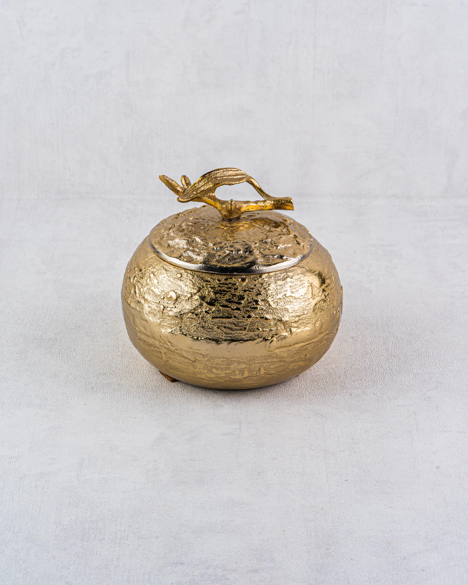 DekuvaLEAF HANDLE GOLD SMALL DECORATIVE BOXLAMEDORE 1BHT526007SG