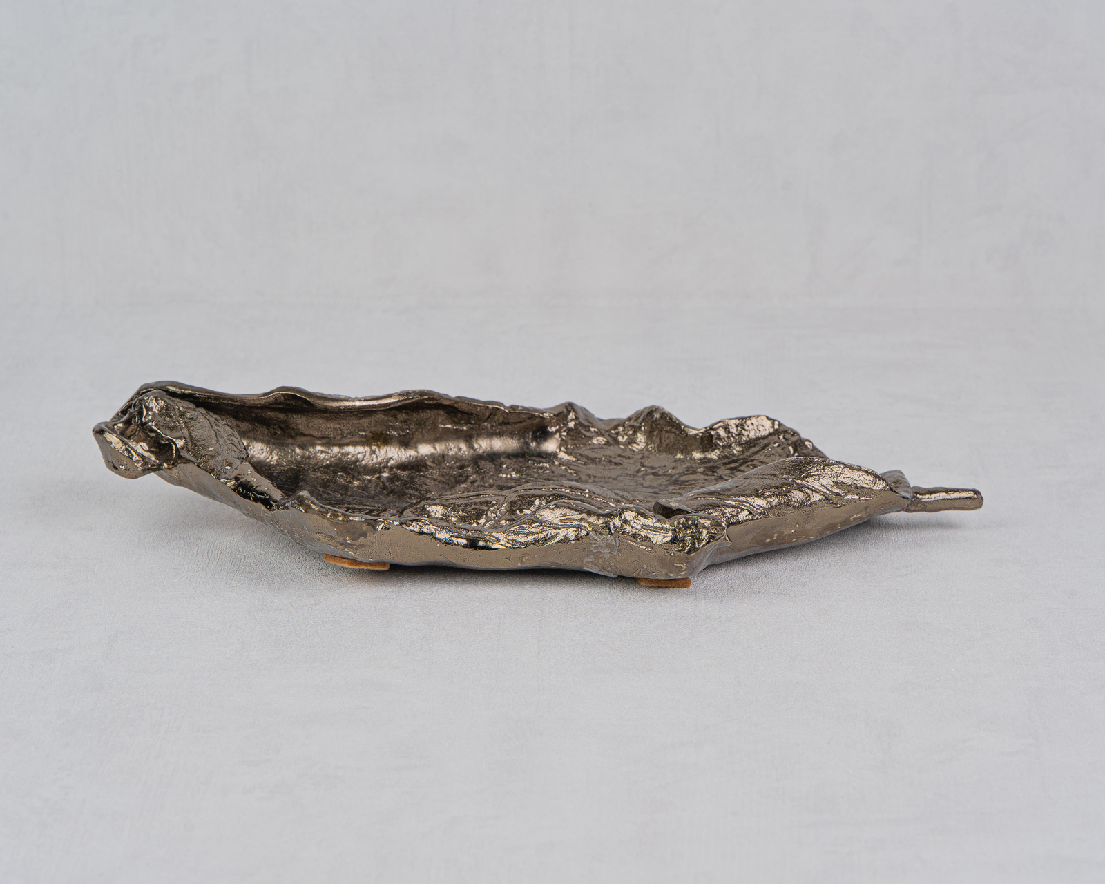 DekuvaLEAF LARGE PLATTER AGED BRASSLAMEDORE 1PNC-3297