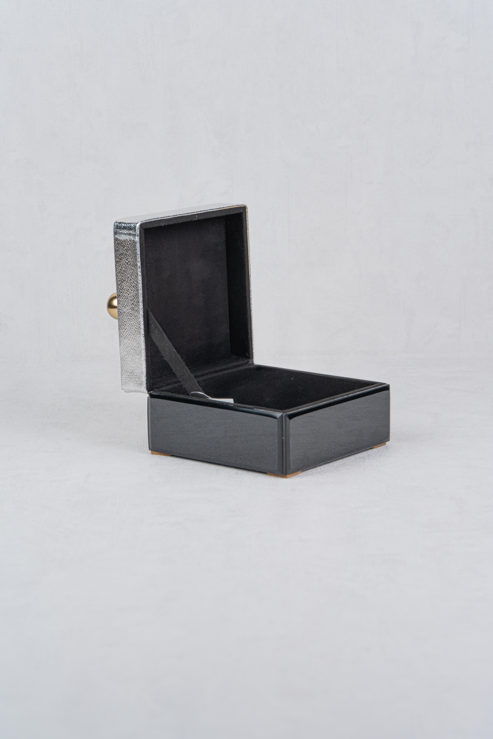 DekuvaROLLİNG STONE BLACK SİLVER SQULAMEDOR 1EV-1805AS