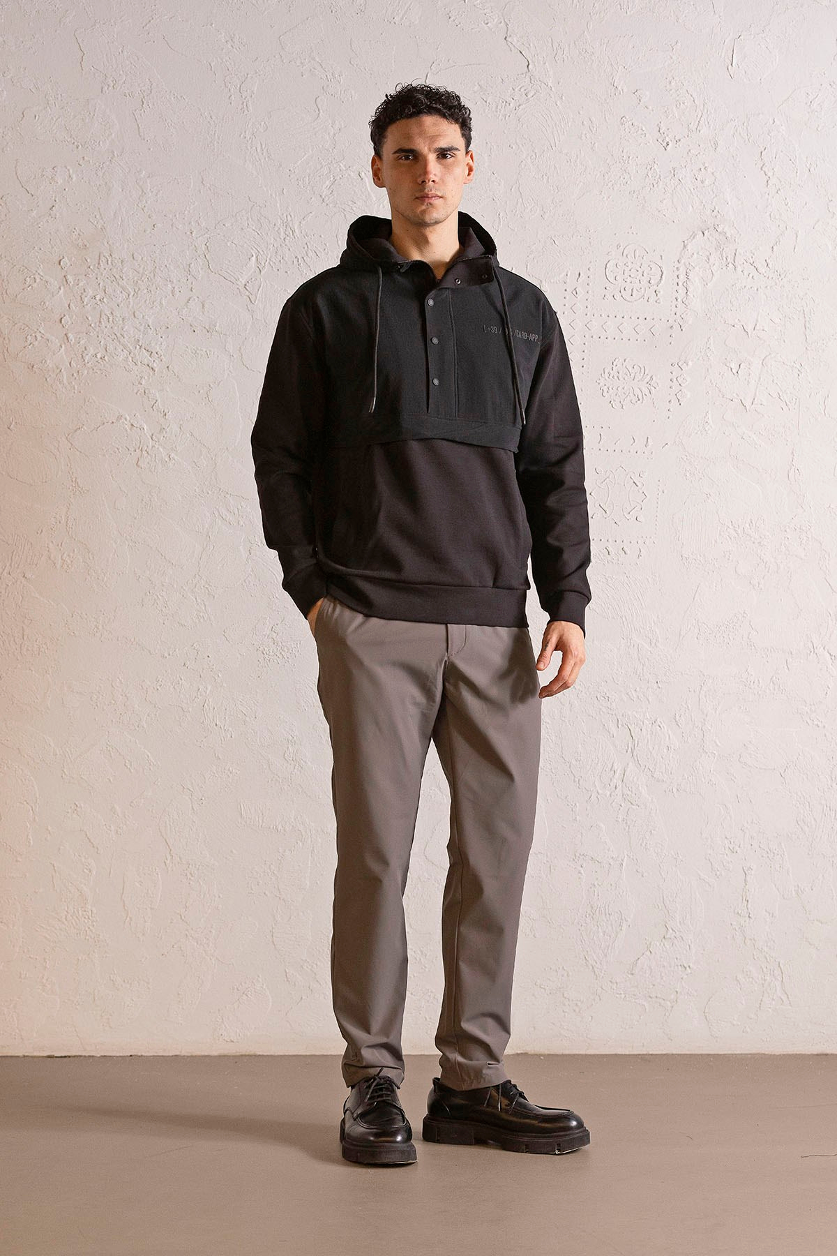 Kapüşonlu Fermuar ve Çıtçıt Detaylı Garnili Erkek Sweatshirt