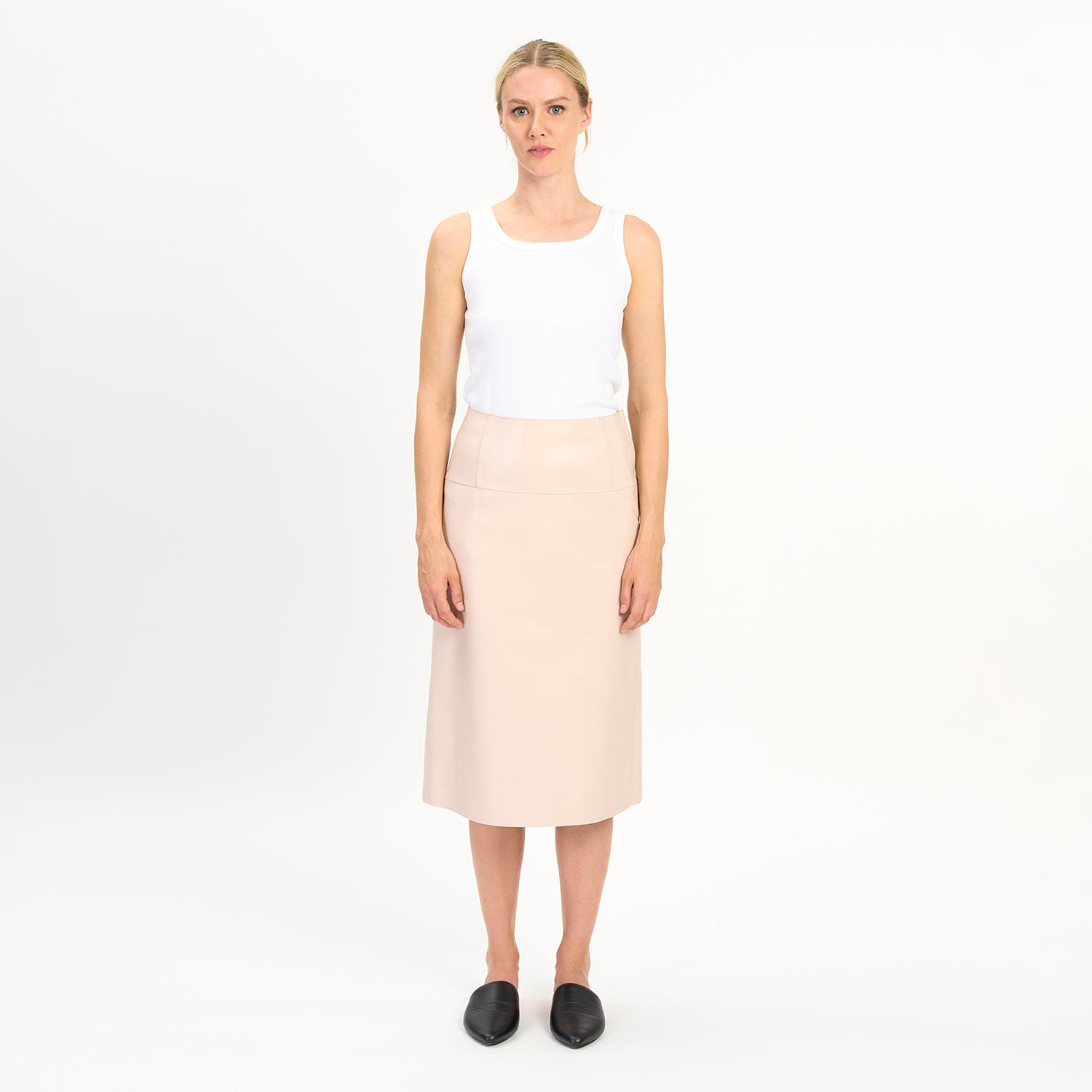 K14416 | Leather Bell-Shaped Skirt