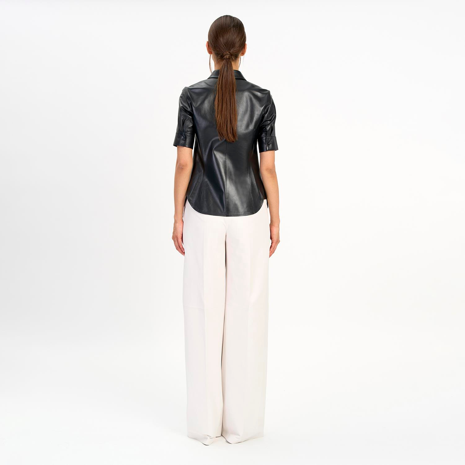 K14457 | Leather Classic Short Sleeve Shirt