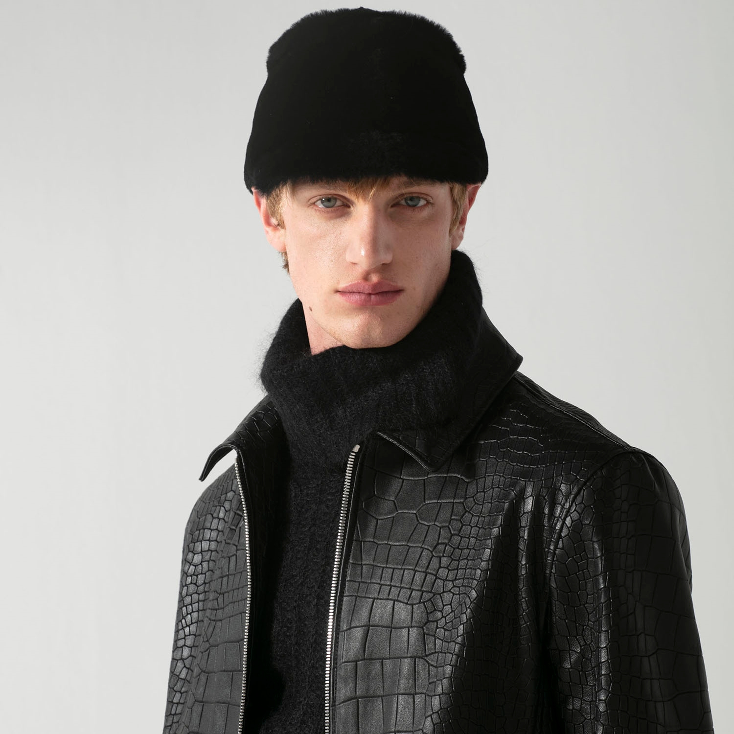 K15161 - LEATHER FITTED BLOUSON JACKET
