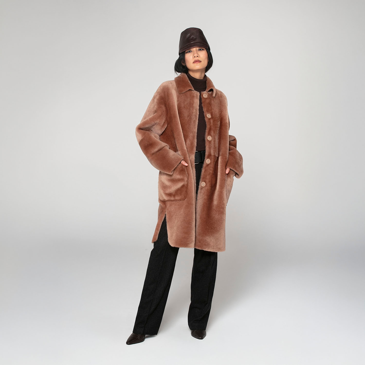 K15174- SHEARLING REVERSIBLE CHEMISE COAT
