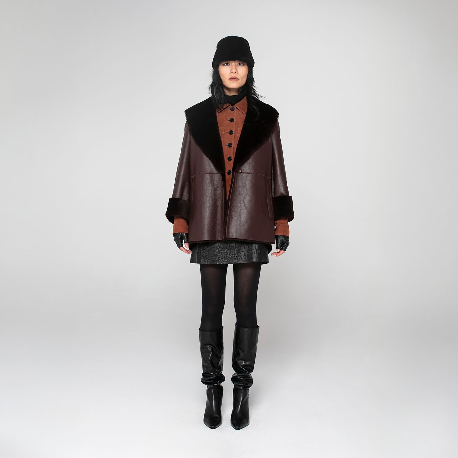 K15176- SHEARLING CAPE CABAN
