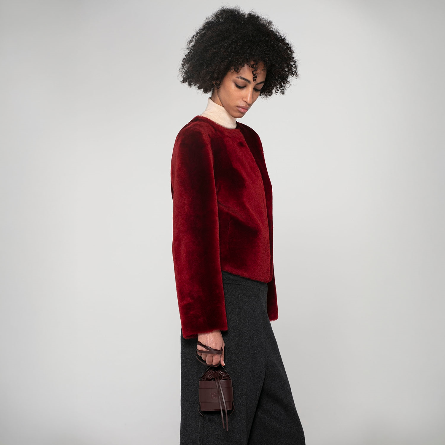 K15180 - REVERSIBLE ROUND NECK SHEARLING