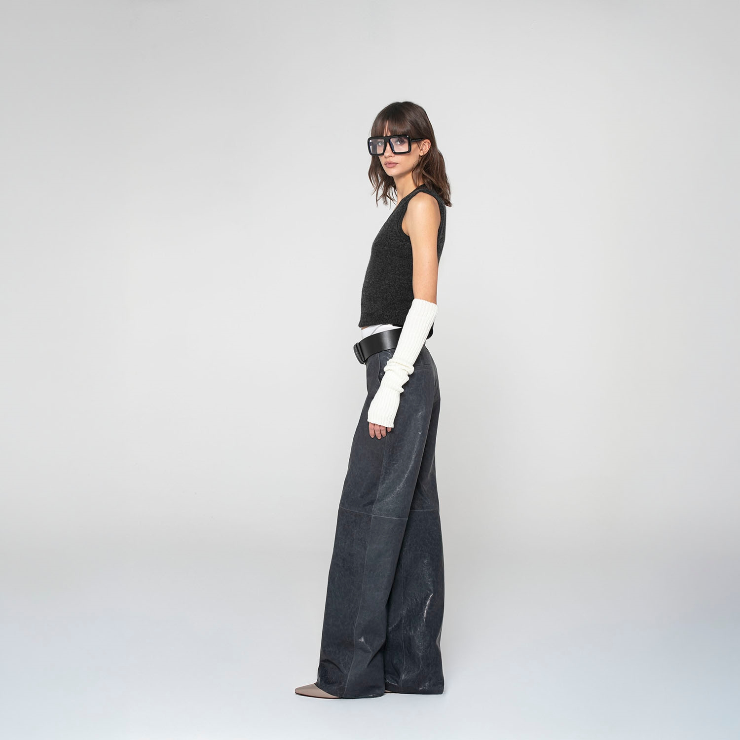 K15210 - LEATHER RELAXED FIT TROUSERS