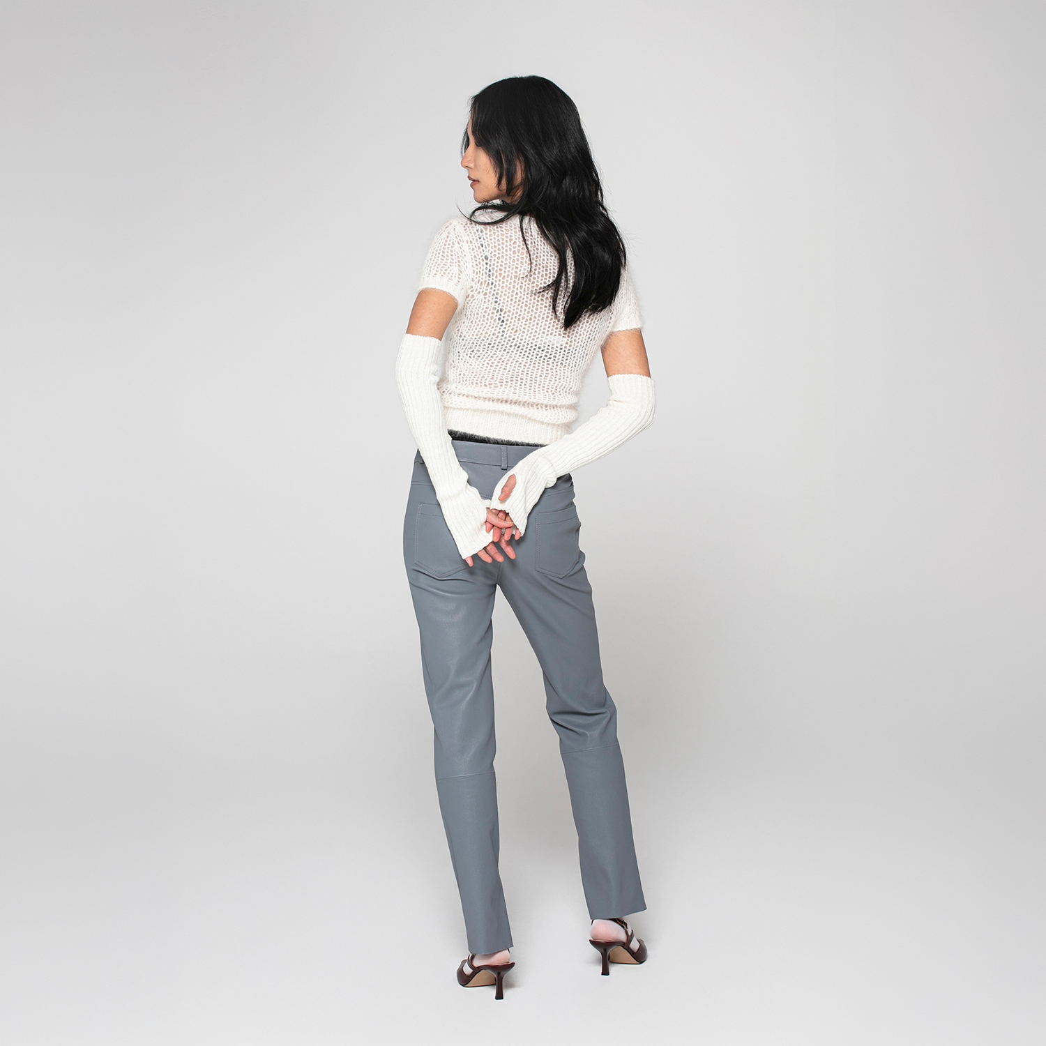 K15213 - LEATHER TIGHT CAPRI STRETCH TROUSERS