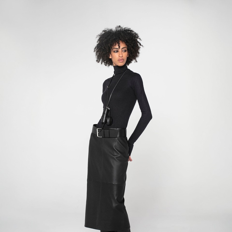 K15217 - LEATHER PENCIL STRETCH SKIRT