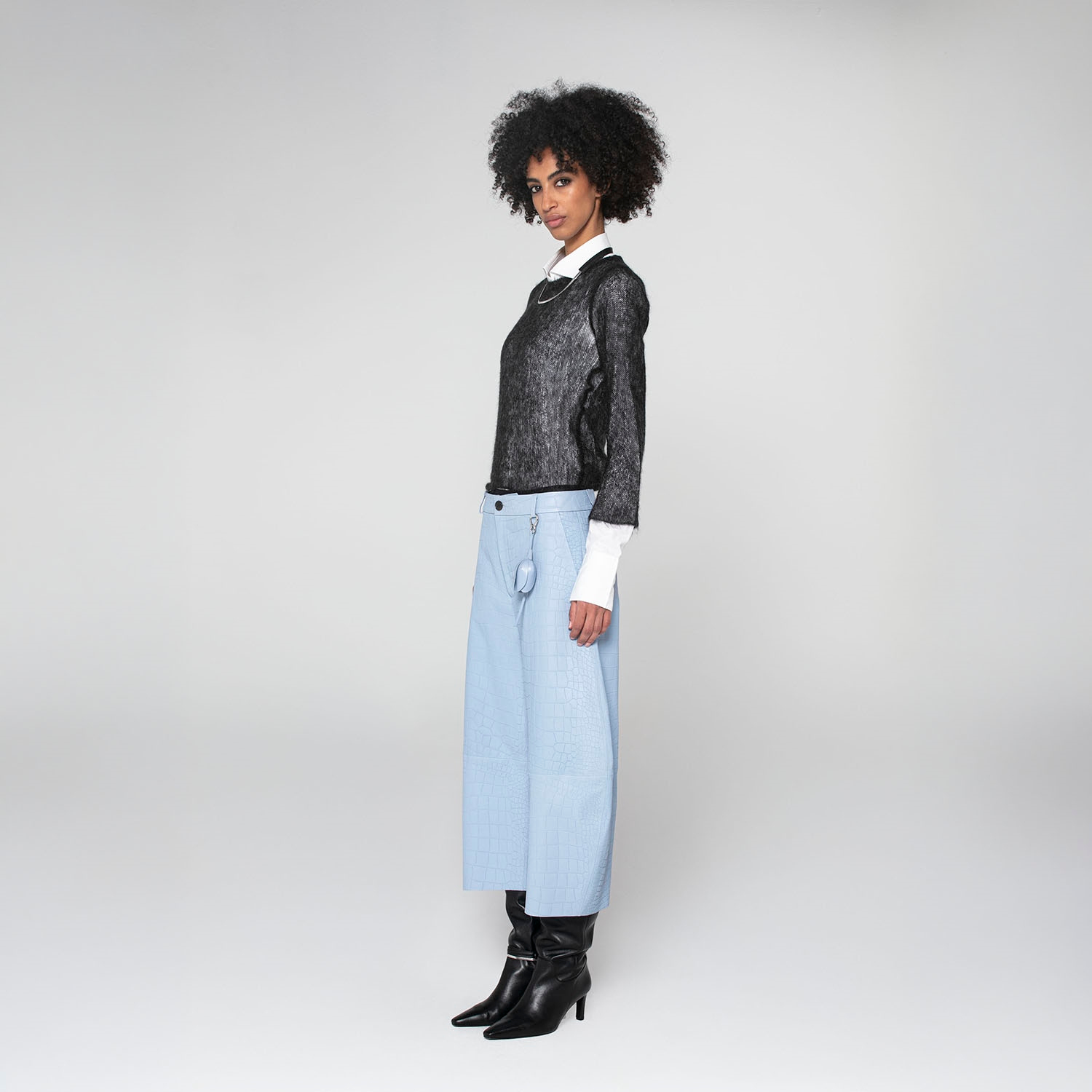 K15250 - LEATHER CROPPED ROUNDED TROUSERS