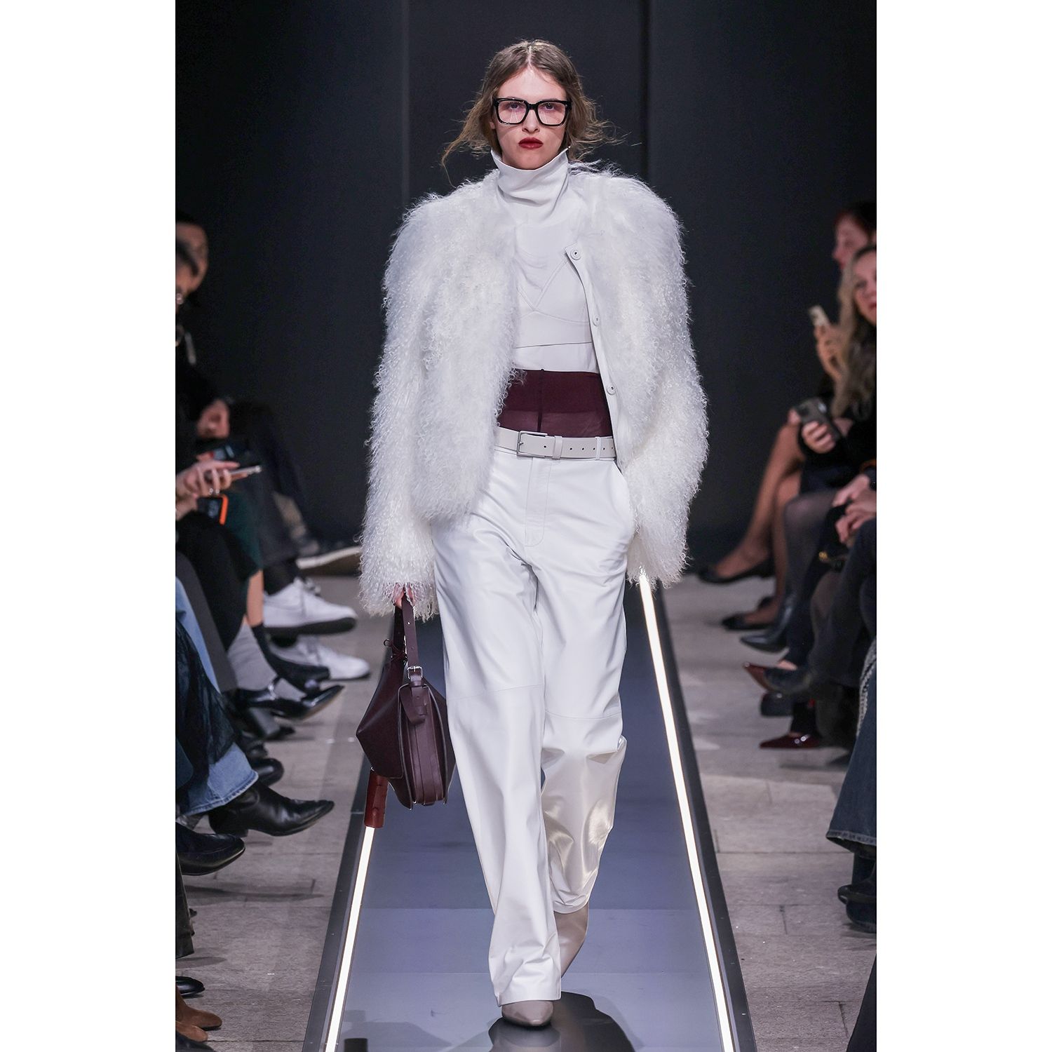 K15292 - ROUND NECK SHEARLING 
