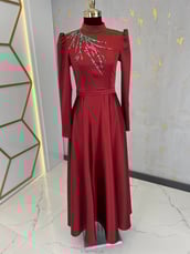 Robe de Soirée Hijab Détaillée Épaule Mina Bordeaux