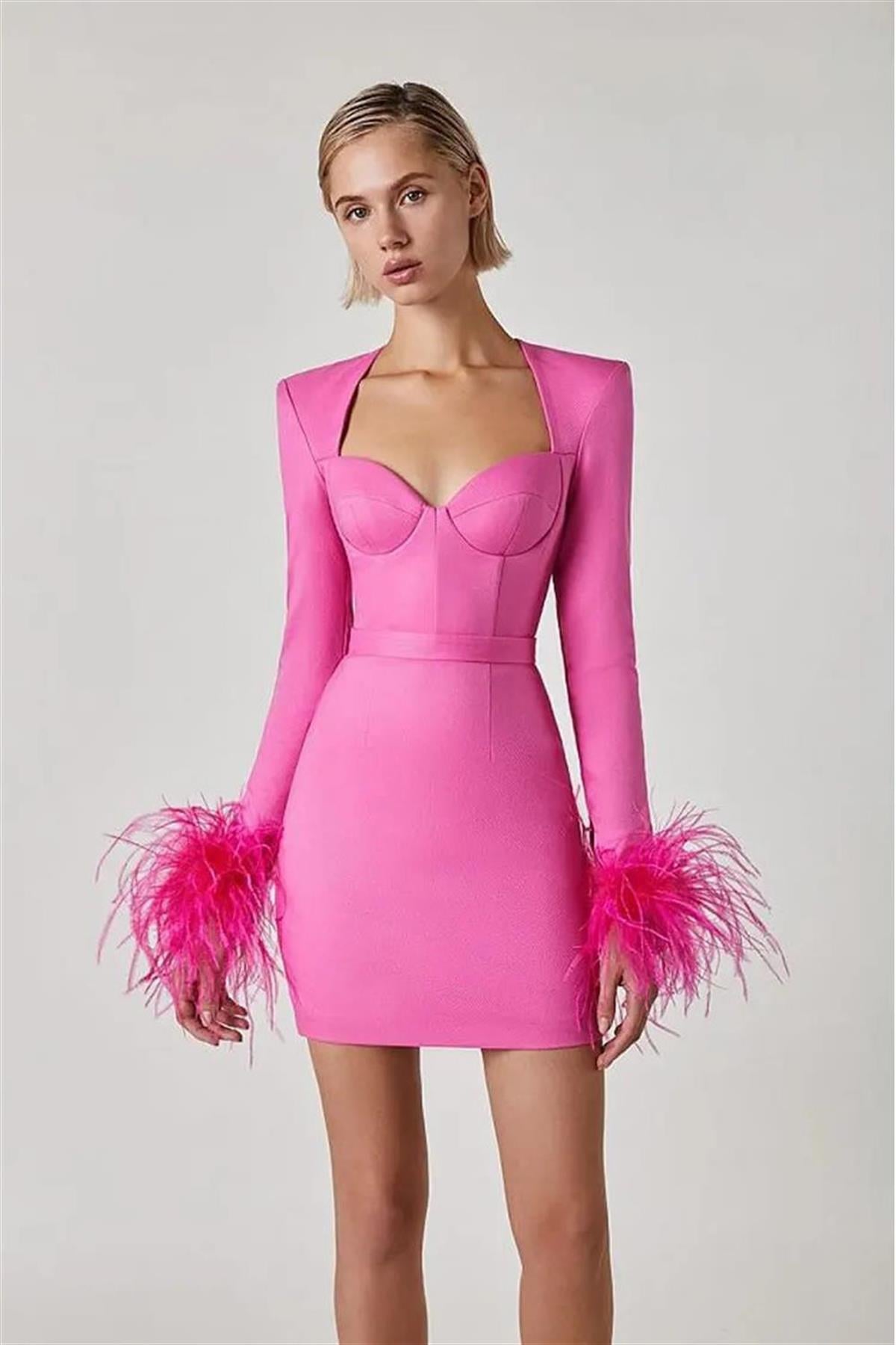 Kolları Otriş Detaylı Tasarım Mini Elbise (Pembe)