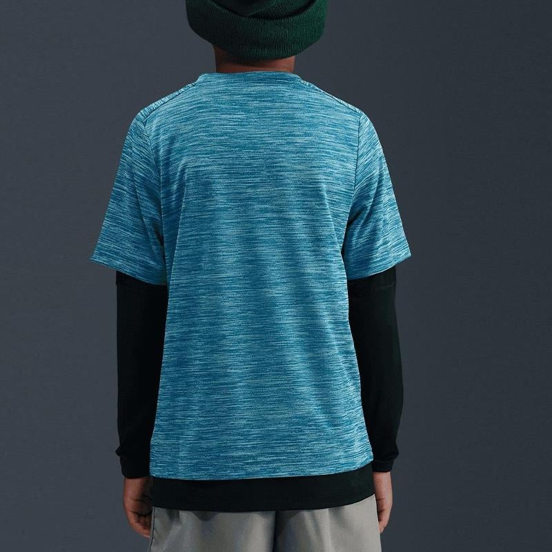 Nike Multi Dri-FIT Erkek Çocuk Antreman Üstü