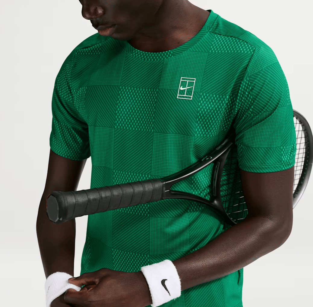 NikeCourt Advantage Dri-FIT Erkek Tenis Tişörtü