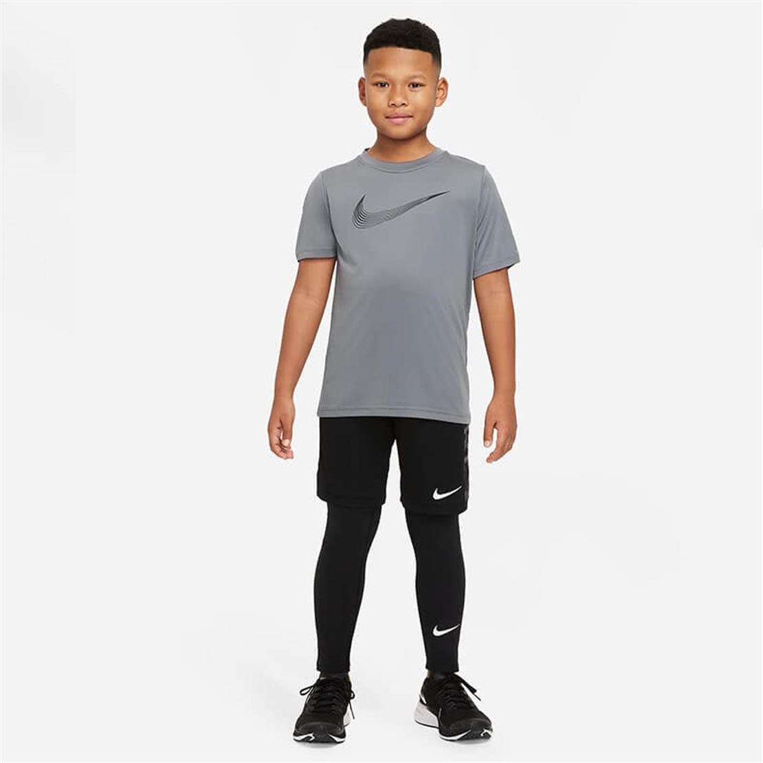 Nike Pro Dri-FIT Erkek Çocuk Antreman Taytı