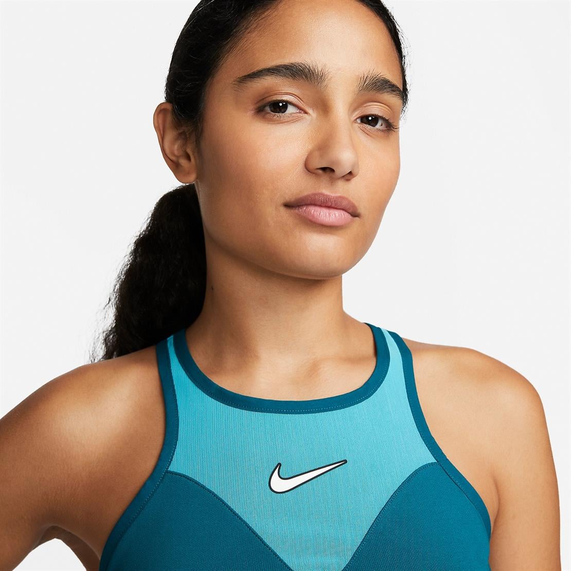 Nike Court Dri-Fit Slam Kadın Tenis Üstü