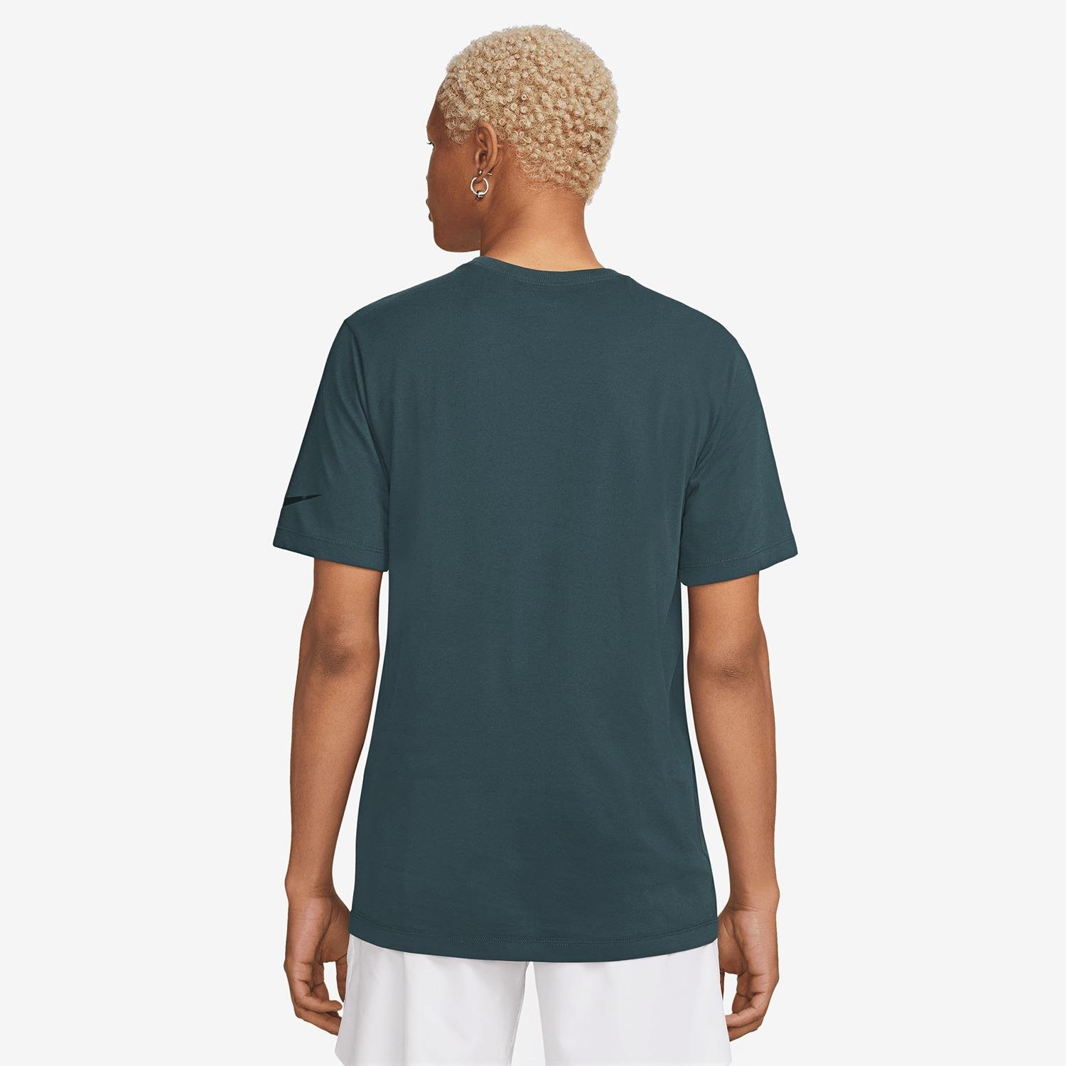 NikeCourt Dri-FIT Rafa Erkek Tenis Tişörtü