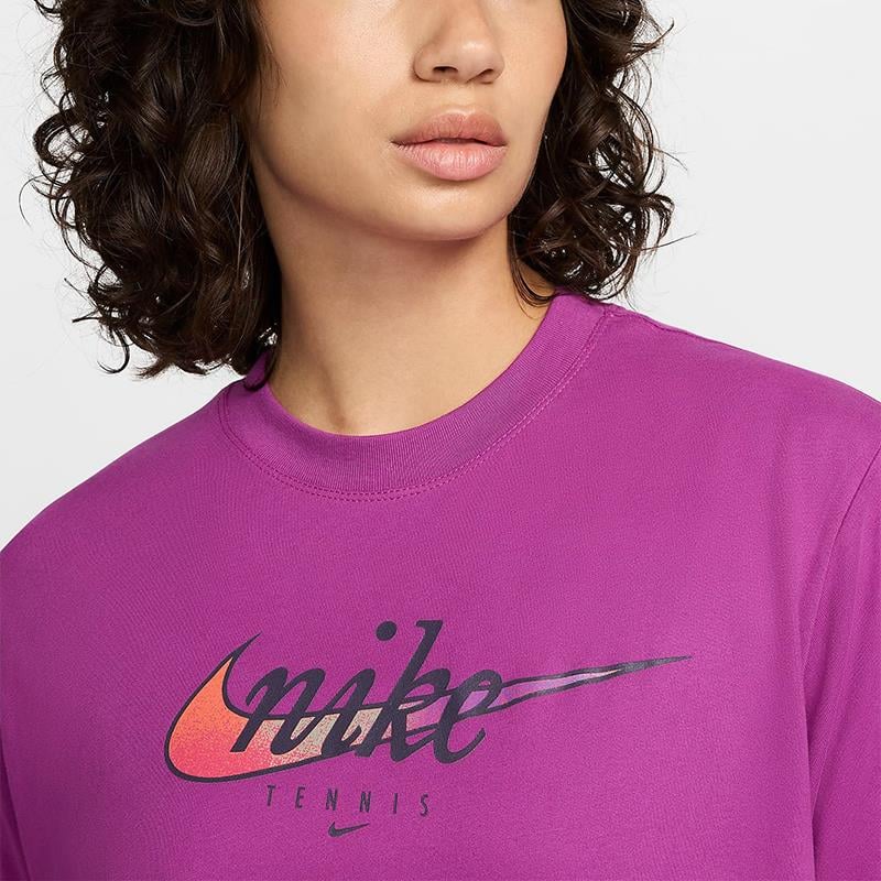 Nike Slam Dri-FIT Kısa Kollu Kadın Tişörtü