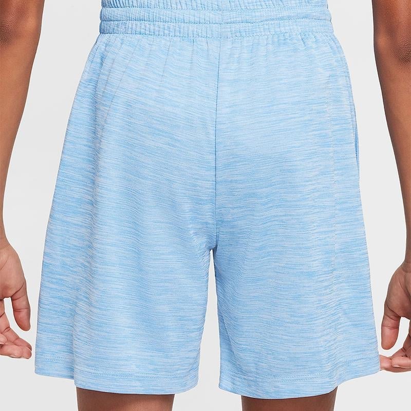 Nike Multi Dri-FIT Erkek Çocuk Antreman Şortu