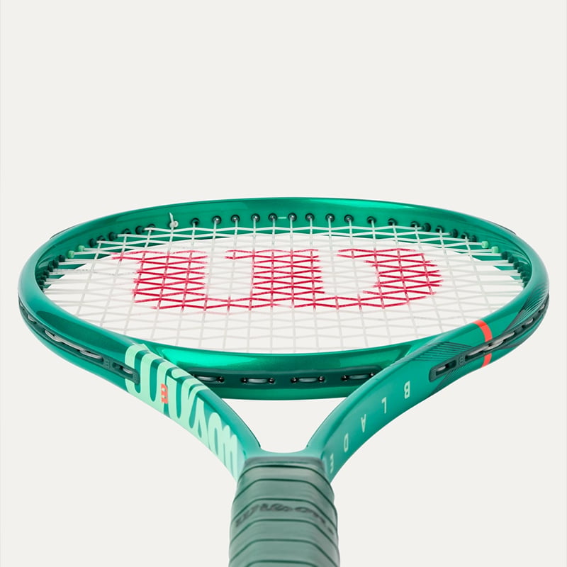 Wilson Blade 98 18x20 v10 Tenis Raketi (305gr.)