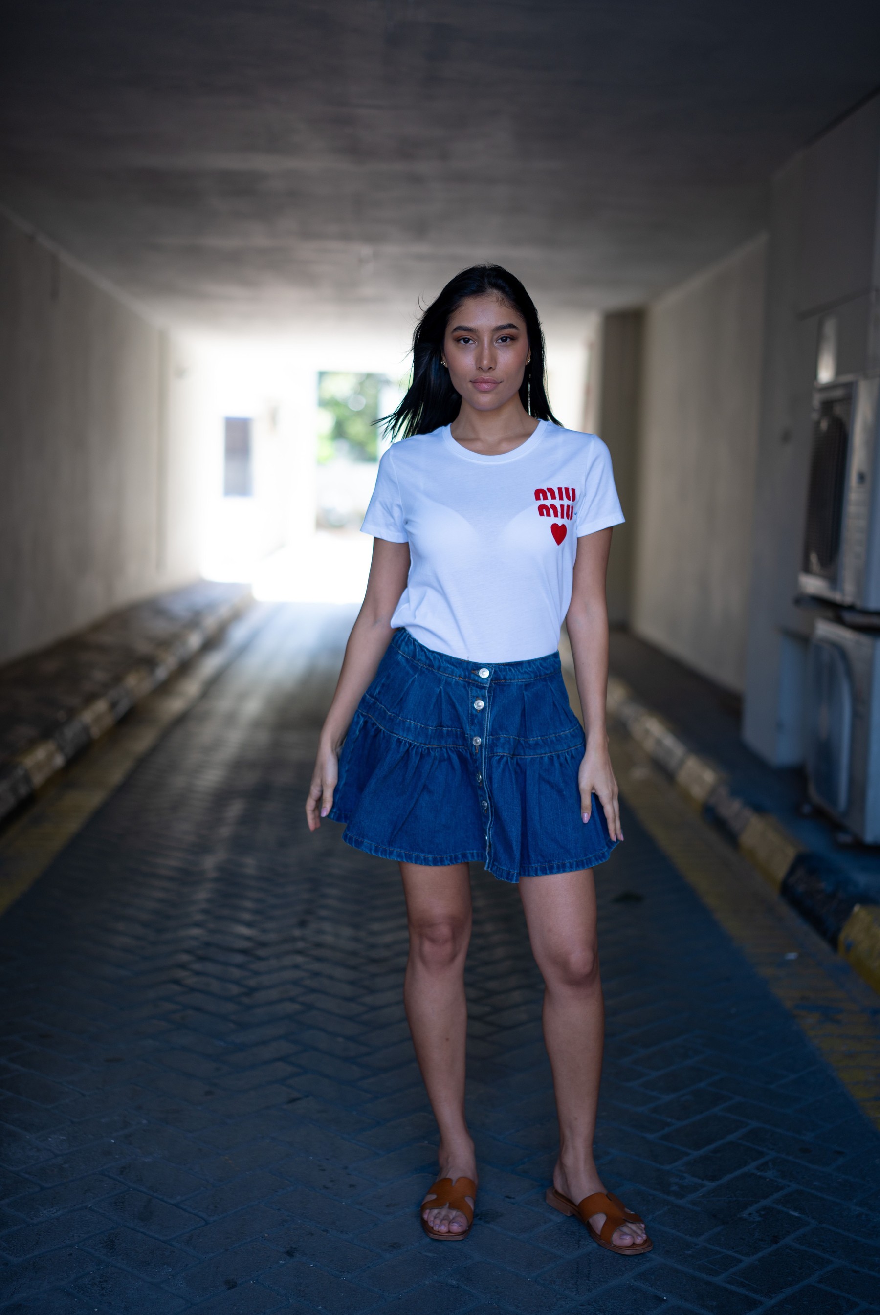 Kadın MM  Kırmızı Logo Ve Kalp Nakışılı T-shirt