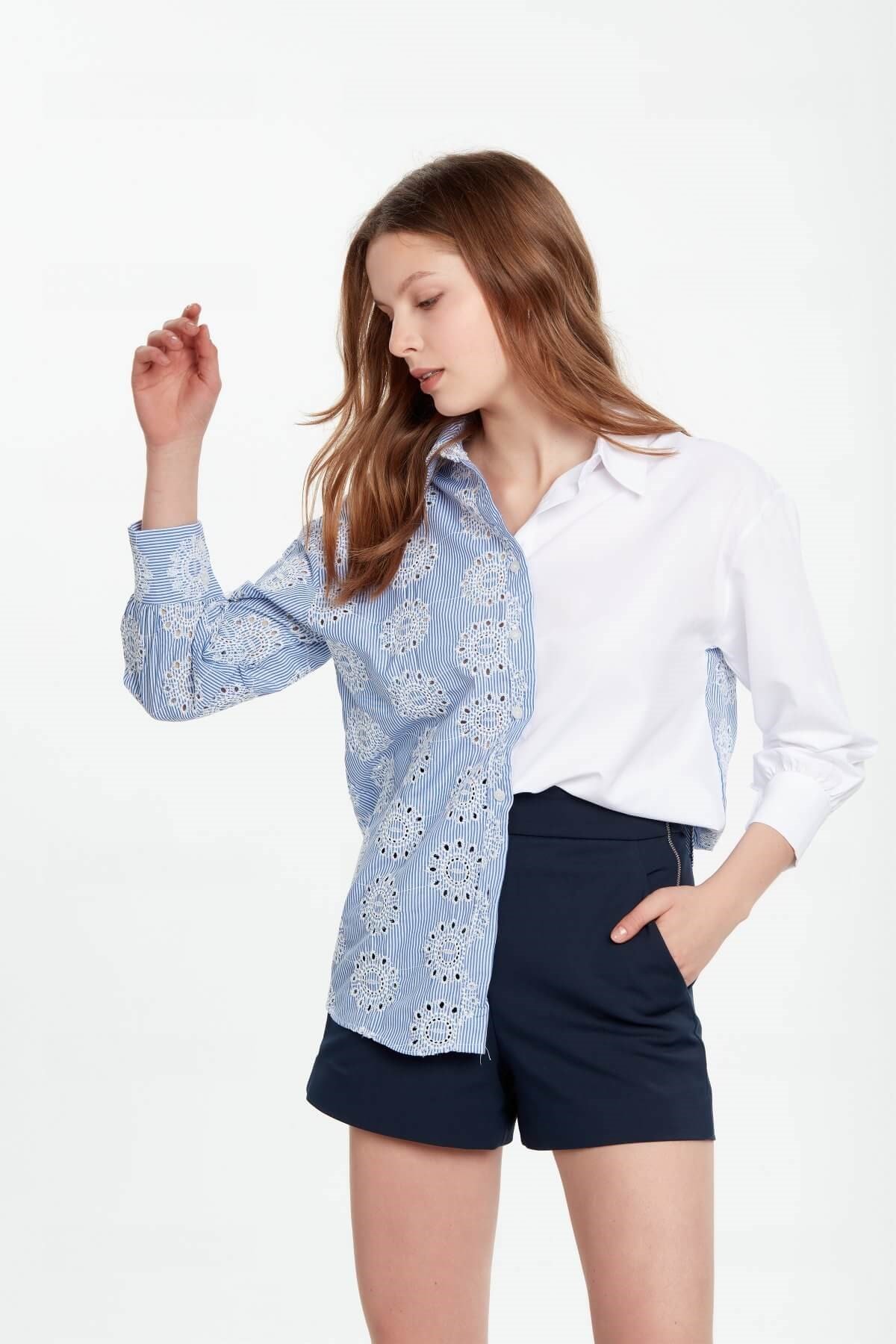 Brode nakışlı mavi beyaz gömlek ve diğer Bluz/Gömlek modellerimiz için online alışveriş mağazamızı ziyaret edin. 