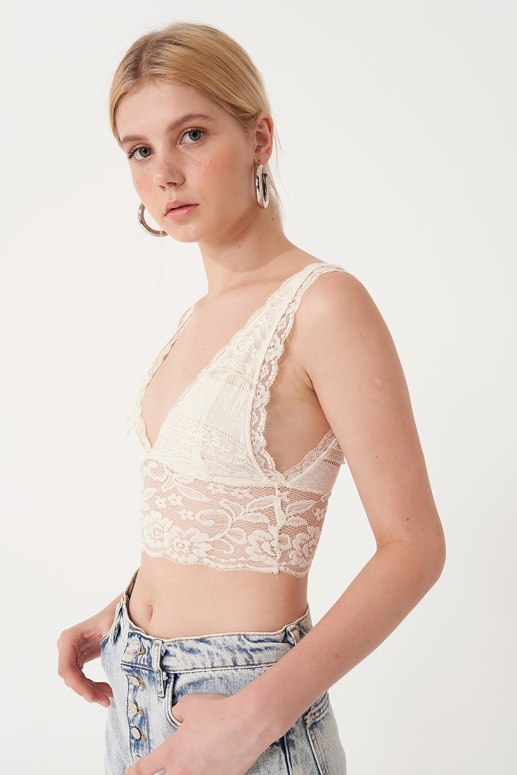 Dantelli V Yaka Bralet Top