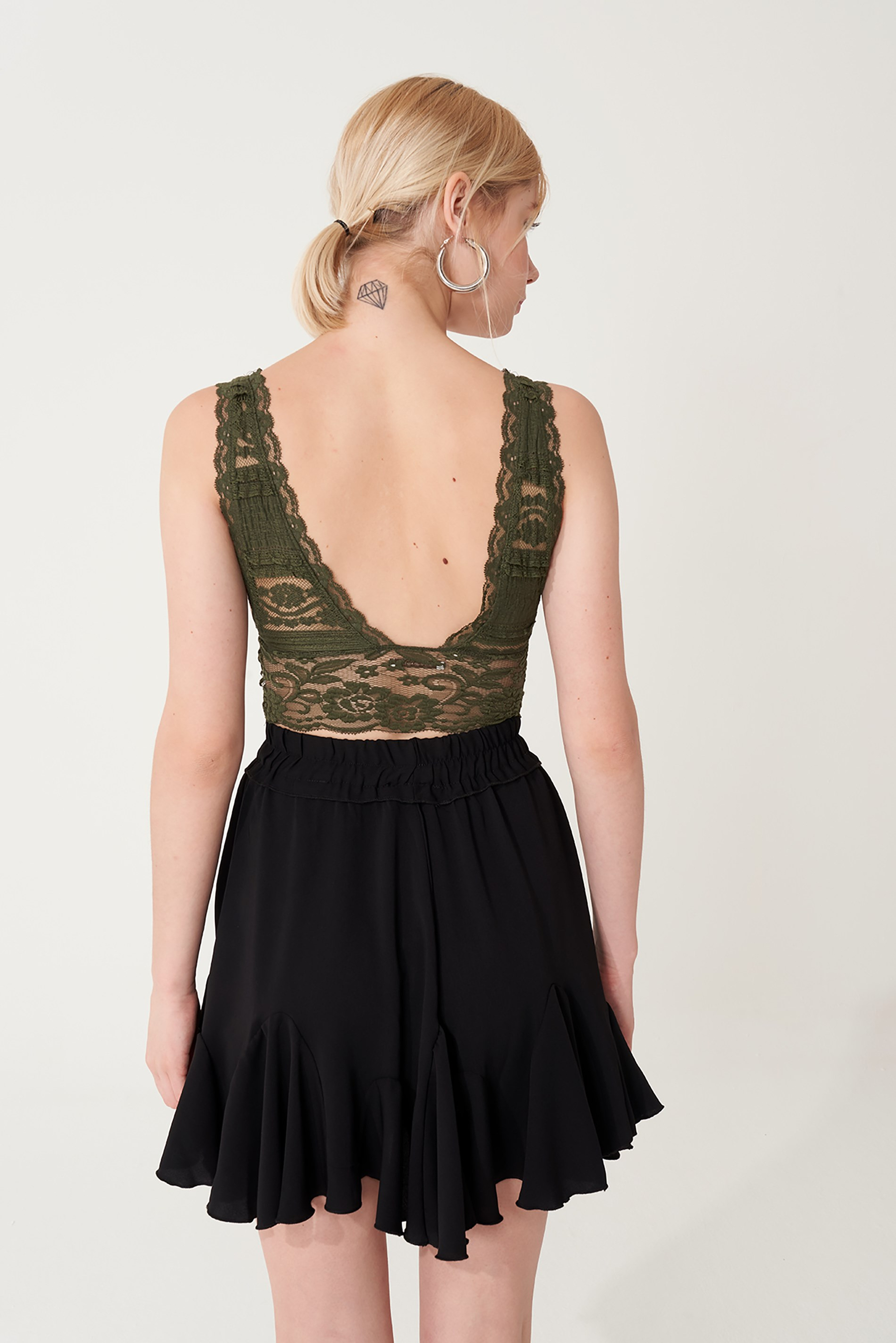 Dantelli V Yaka Bralet Top