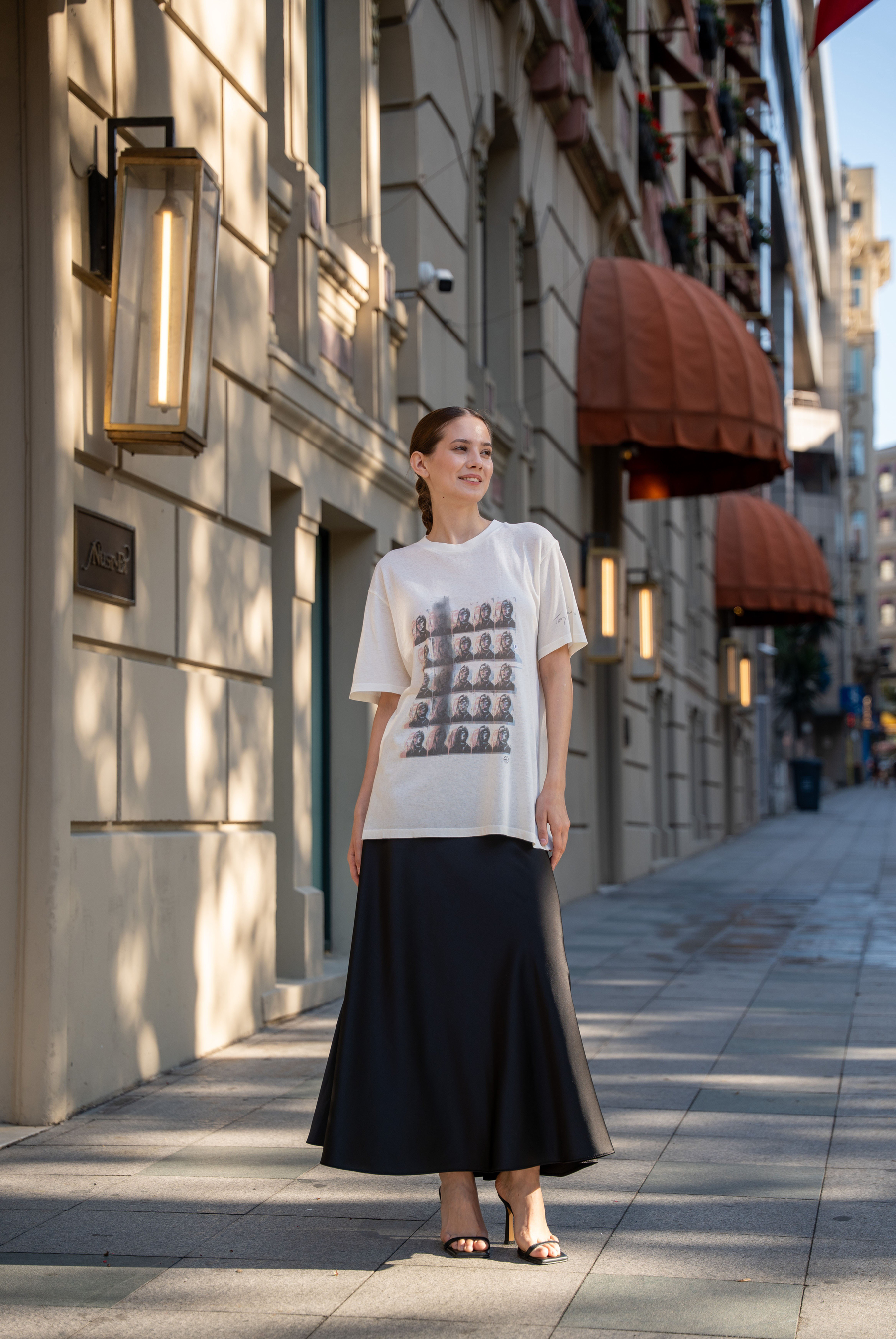 Kadın AB Terry O'Neill Grafik Resim Baskılı T-shirt