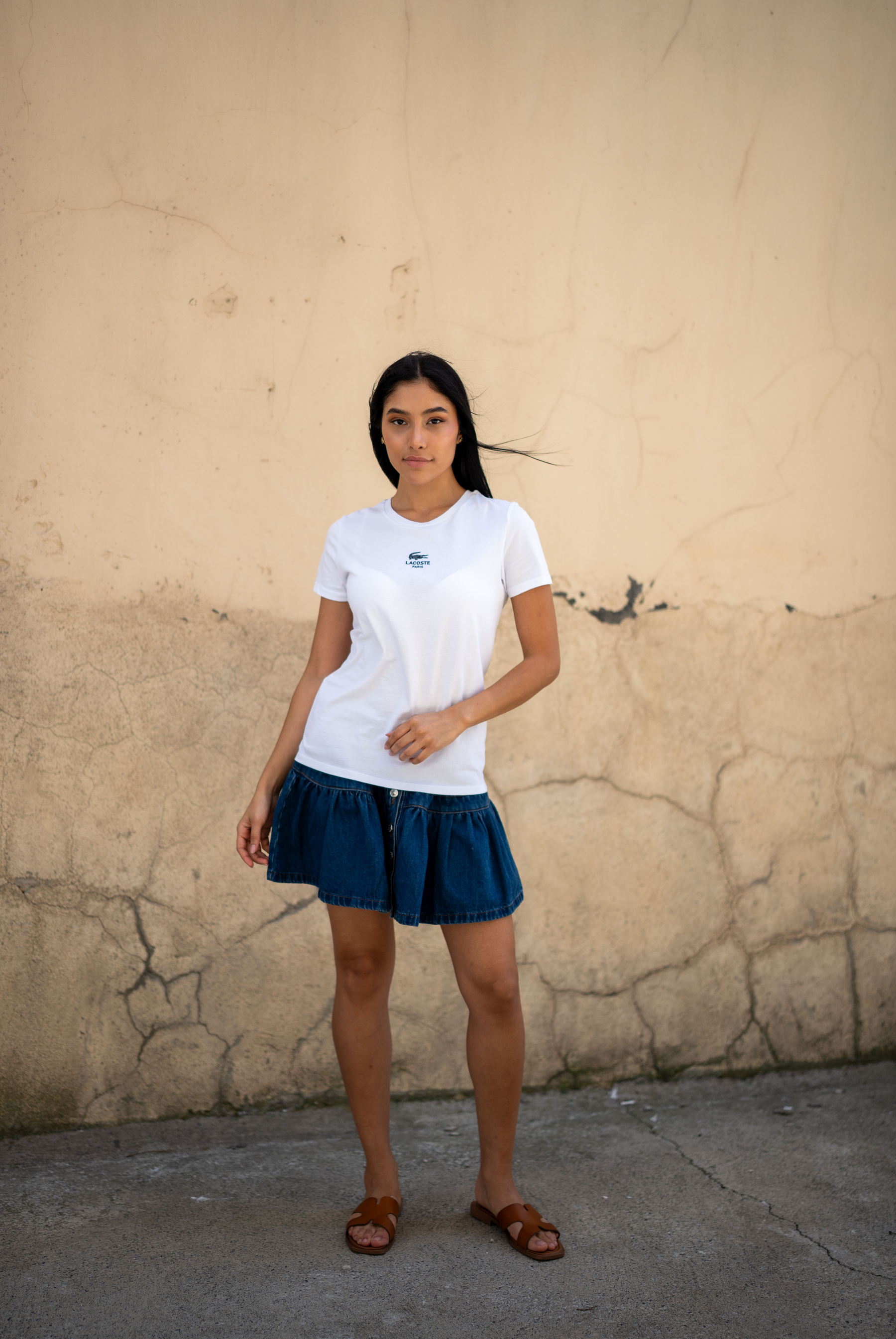 Kadın Bisiklet Yaka Göğüs Kısmı Logolu Kısa Kollu T-Shirt