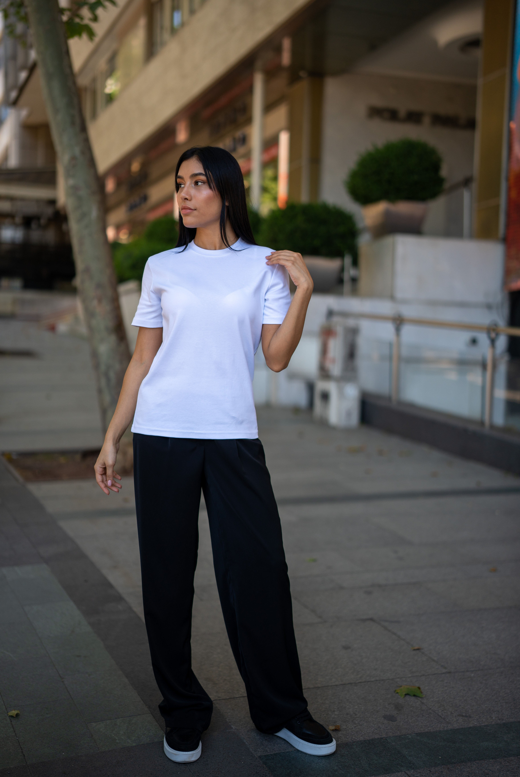 Kadın MD Bisiklet Yaka Pamuklu T-shirt