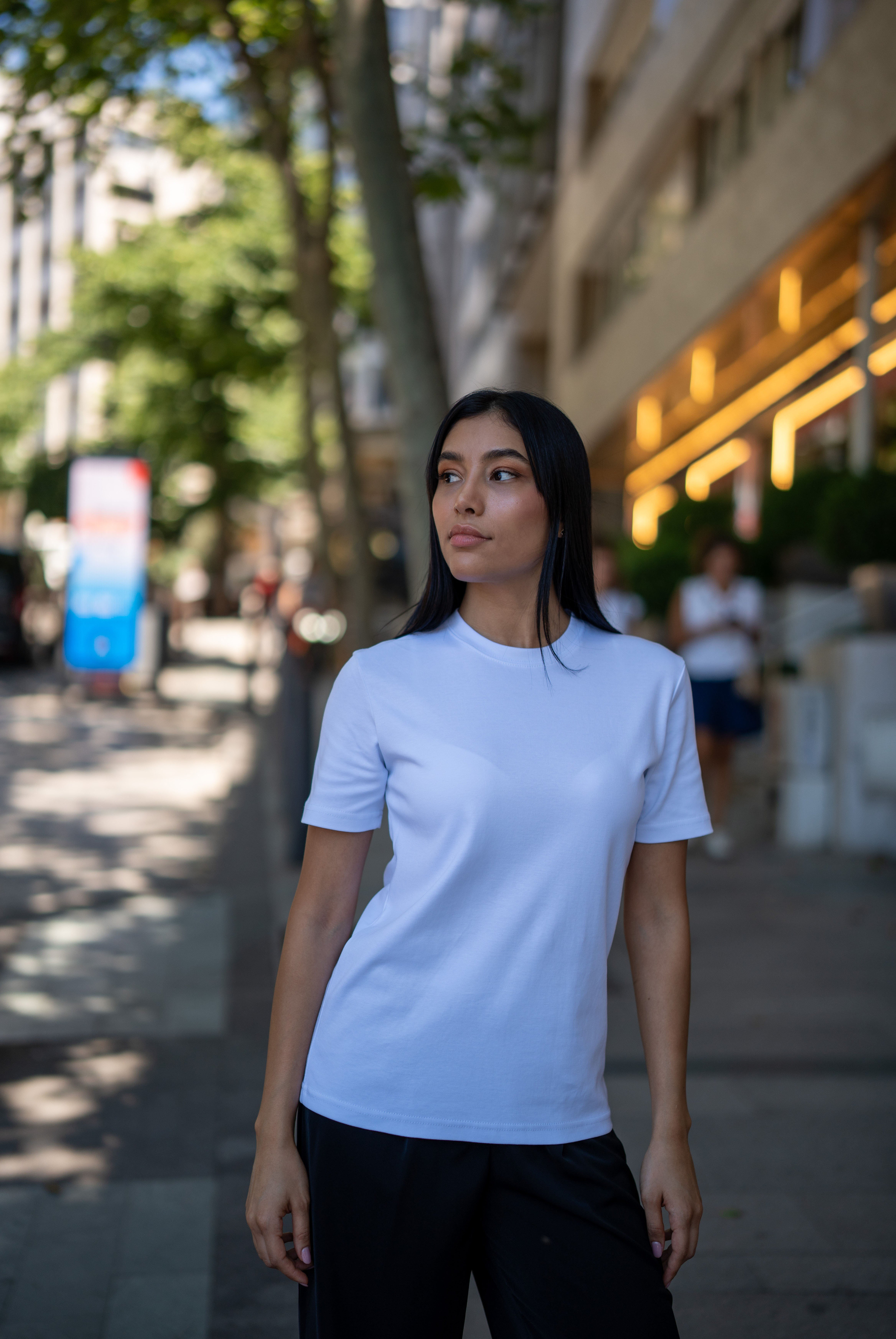Kadın MD Bisiklet Yaka Pamuklu T-shirt