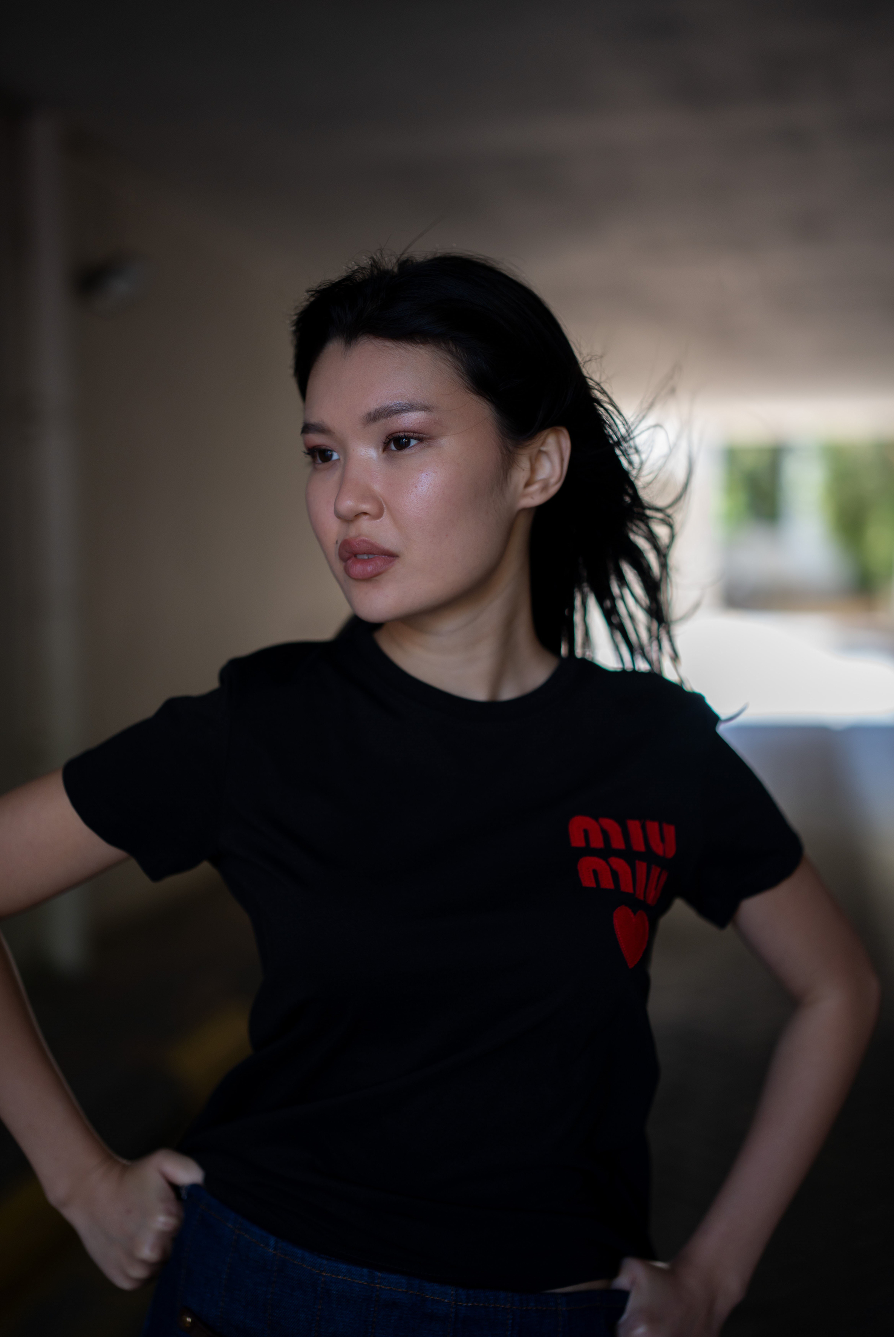 Kadın MM  Kırmızı Logo Ve Kalp Nakışılı T-shirt 