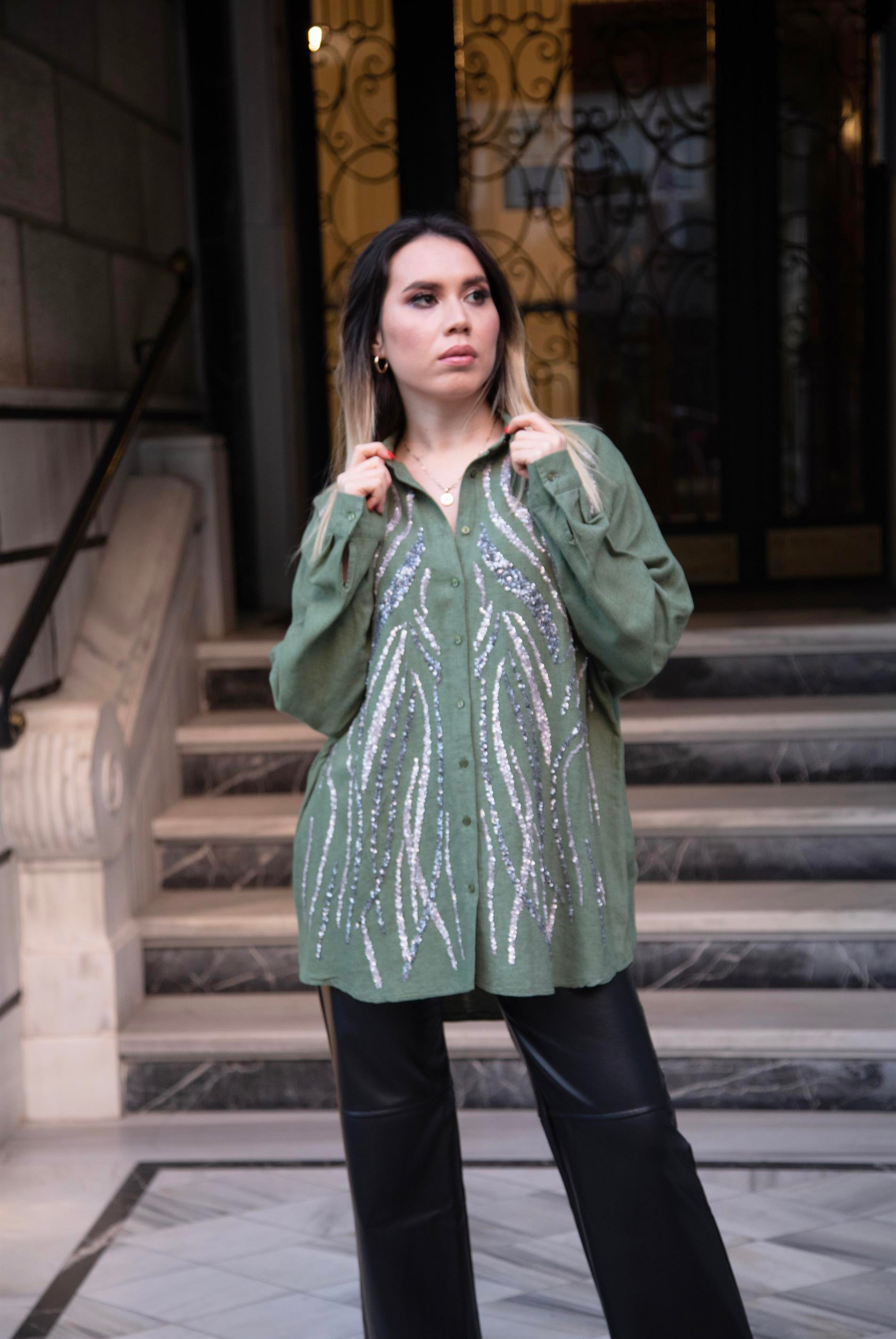 Kadın Pullu  Gömlek