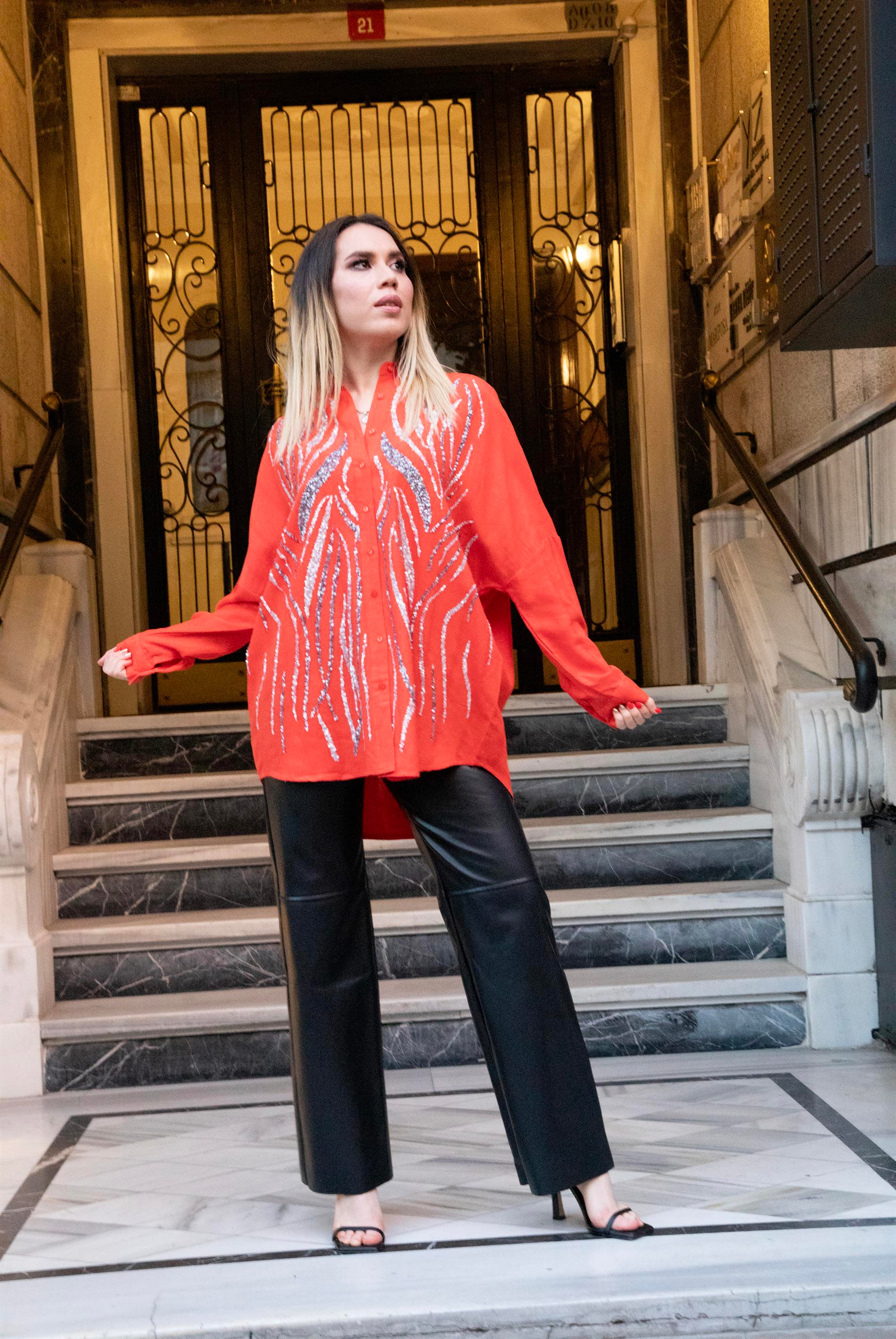 Kadın Pullu  Gömlek