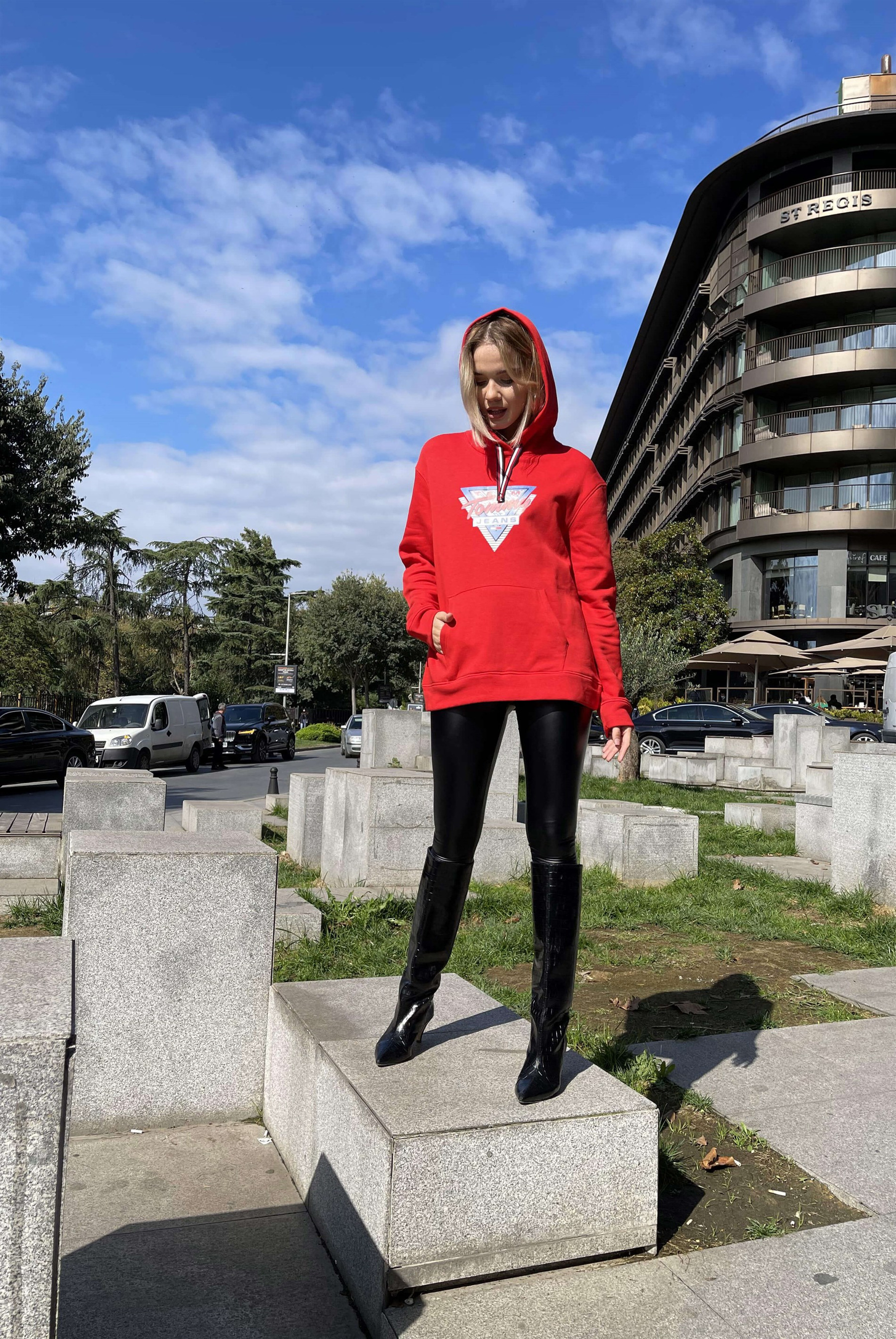 Kadın Tommy Baskılı Sweatshırt