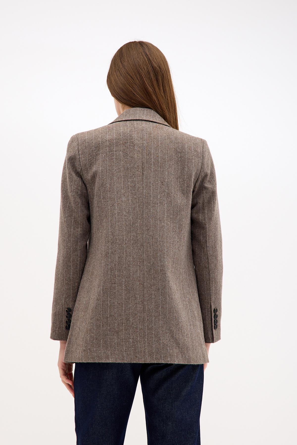 Çizgili Kahverengi Kaşe Blazer Ceket ve diğer Ceket modellerimiz için online alışveriş mağazamızı ziyaret edin. 
